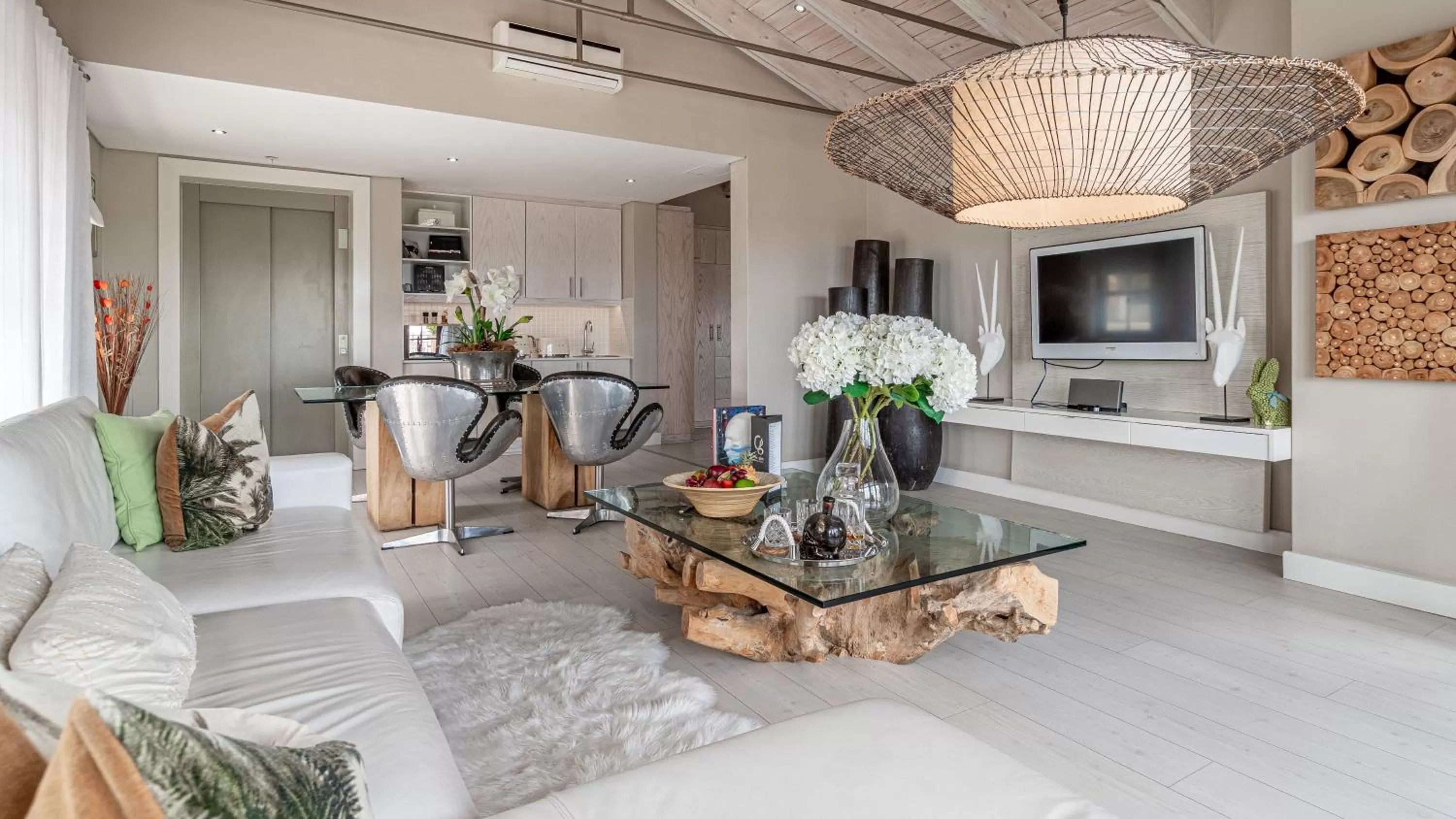 Living room, Seating Area in The Glen Boutique Hotel & Spa