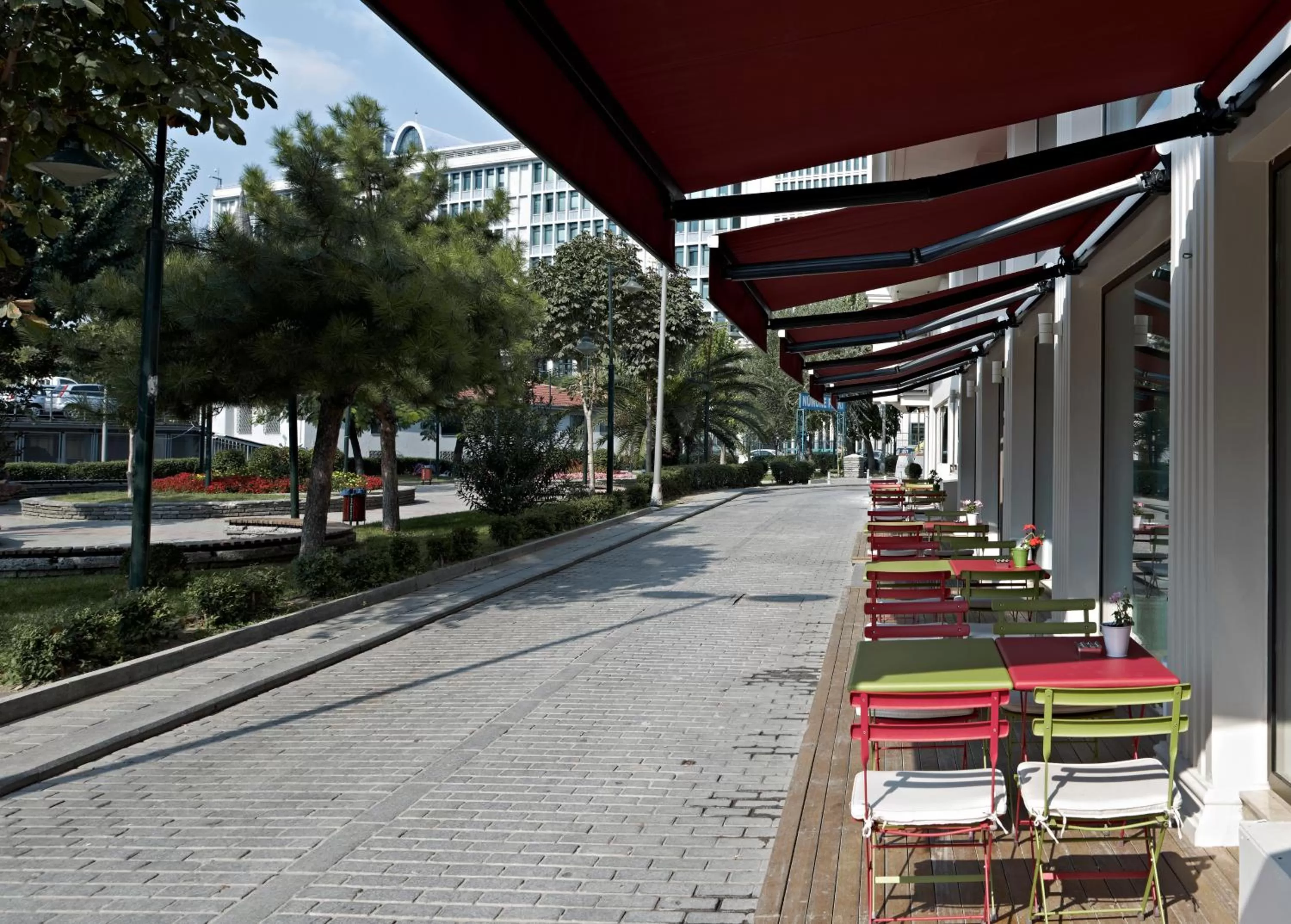 Garden in Ramada by Wyndham Istanbul Grand Bazaar