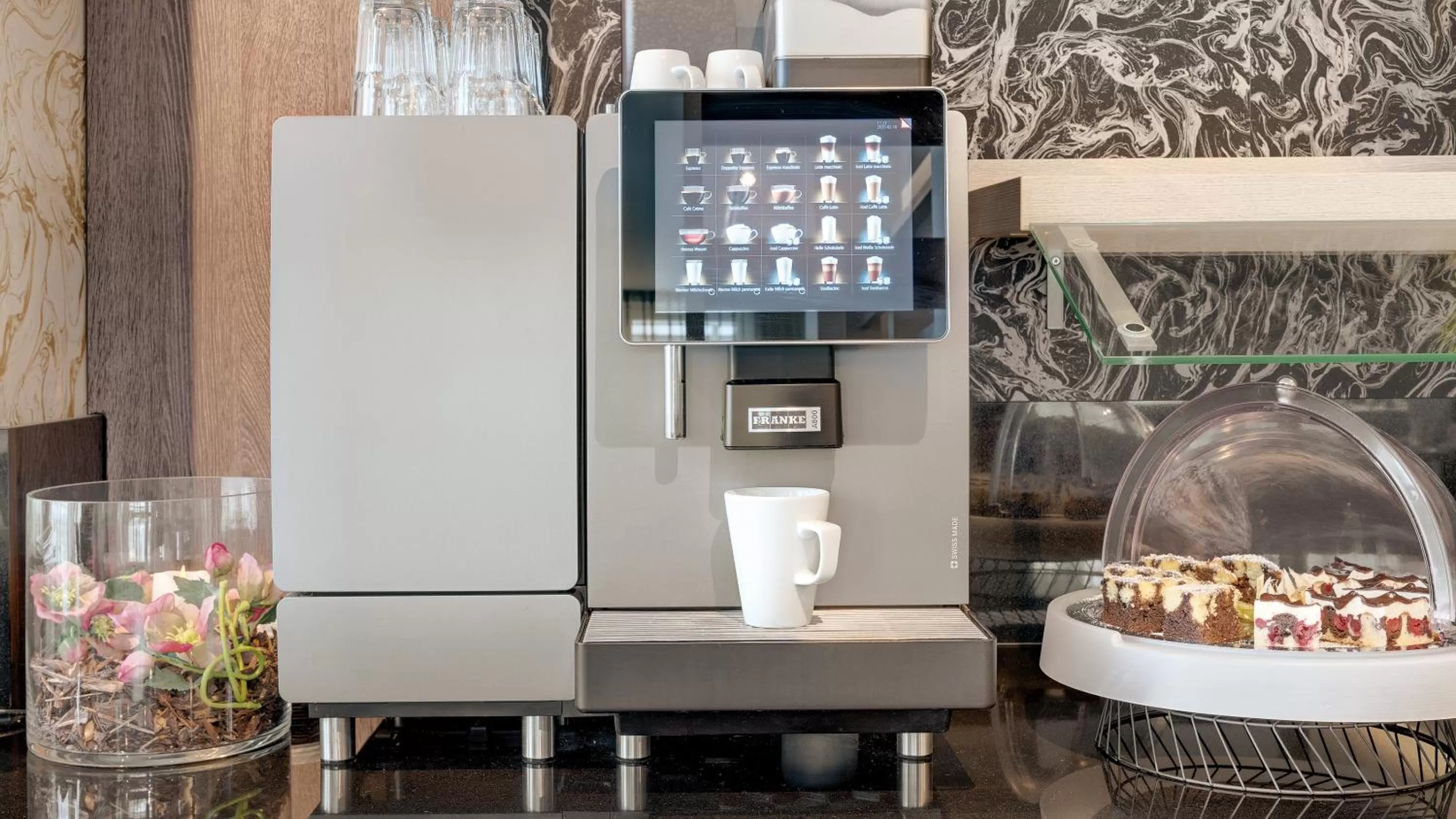 Coffee/tea facilities in Hotel Newton Karlsruhe