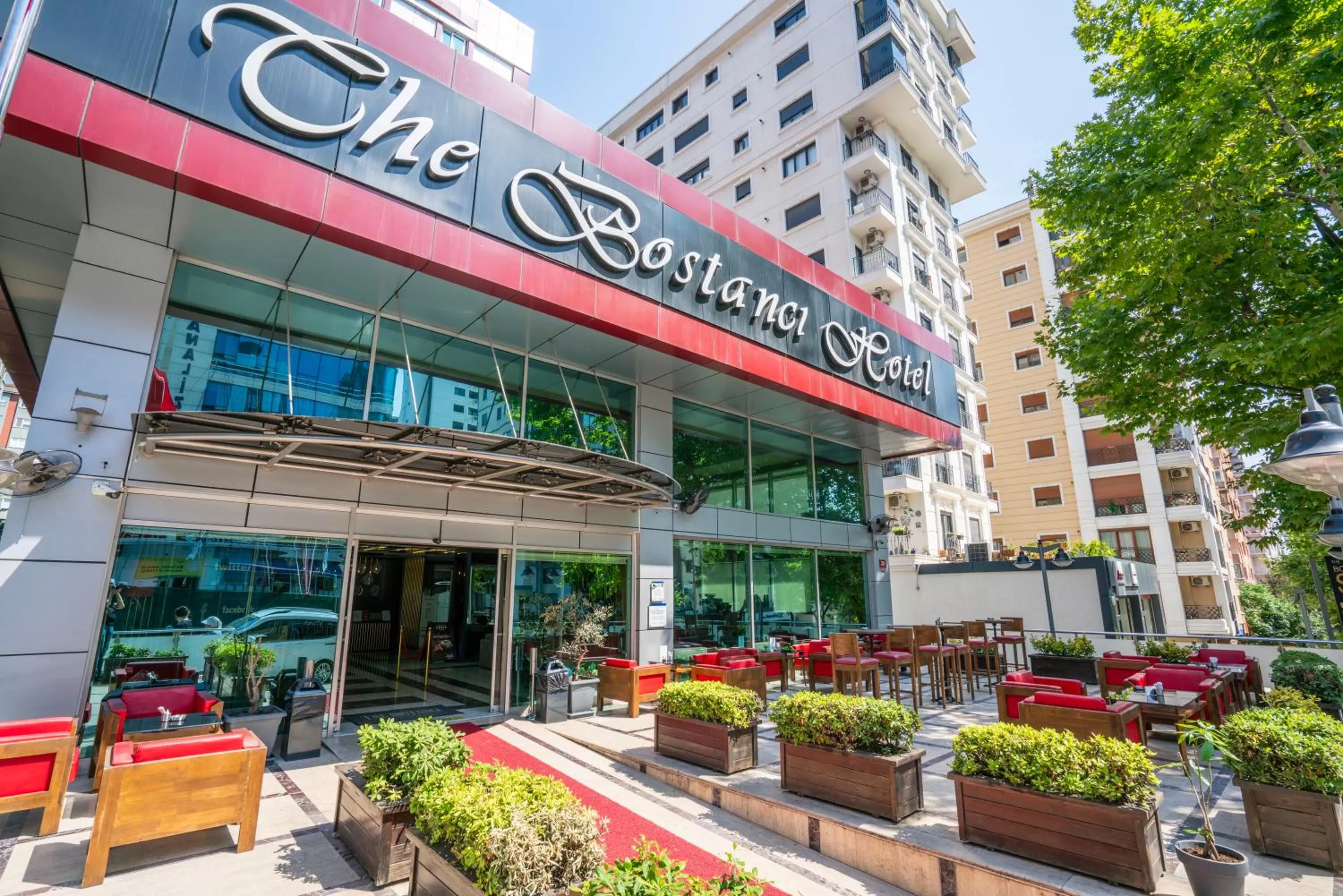 Garden in The Bostancı Otel