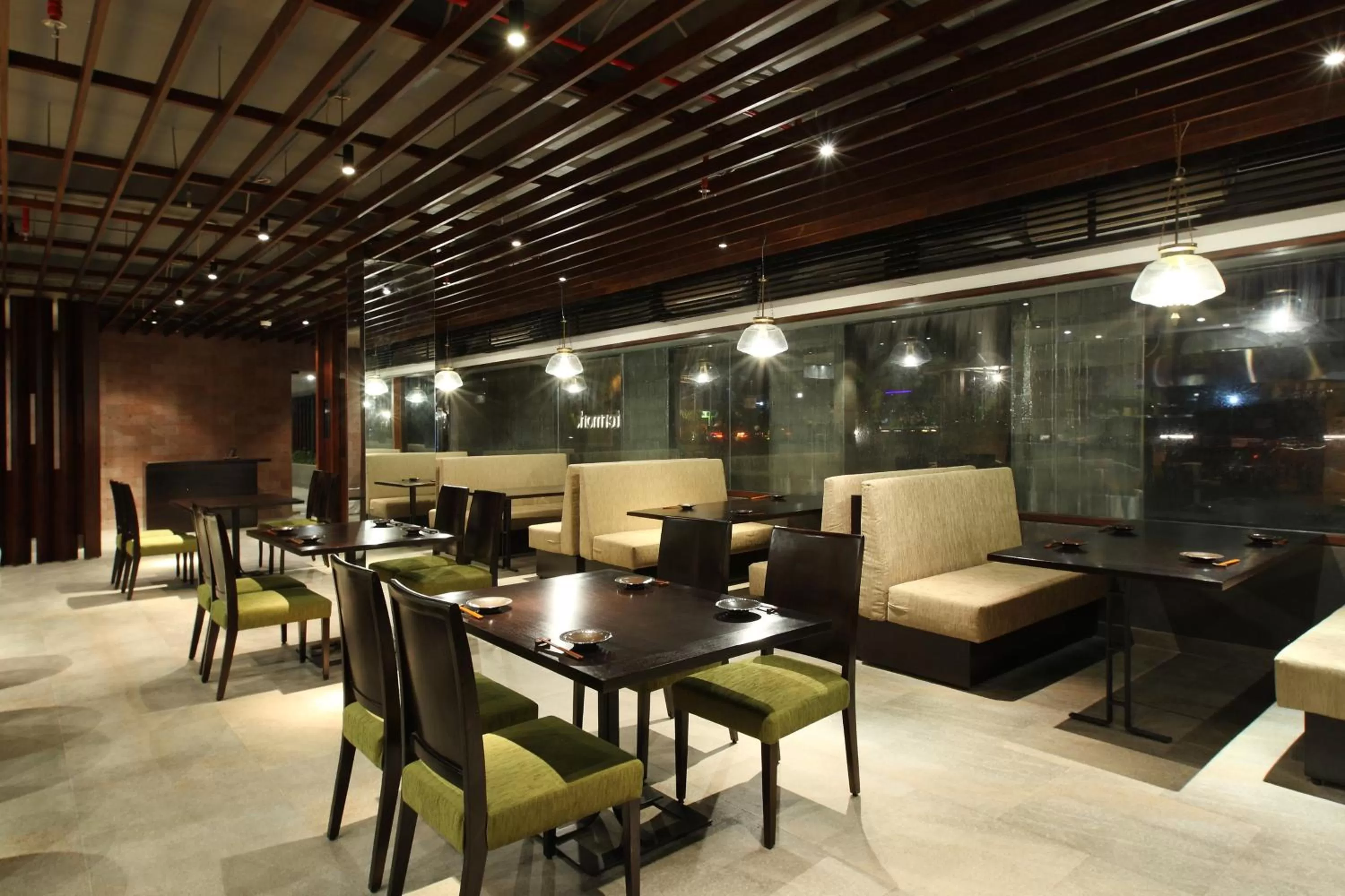 Restaurant/places to eat in Watermark Hotel & Spa Bali