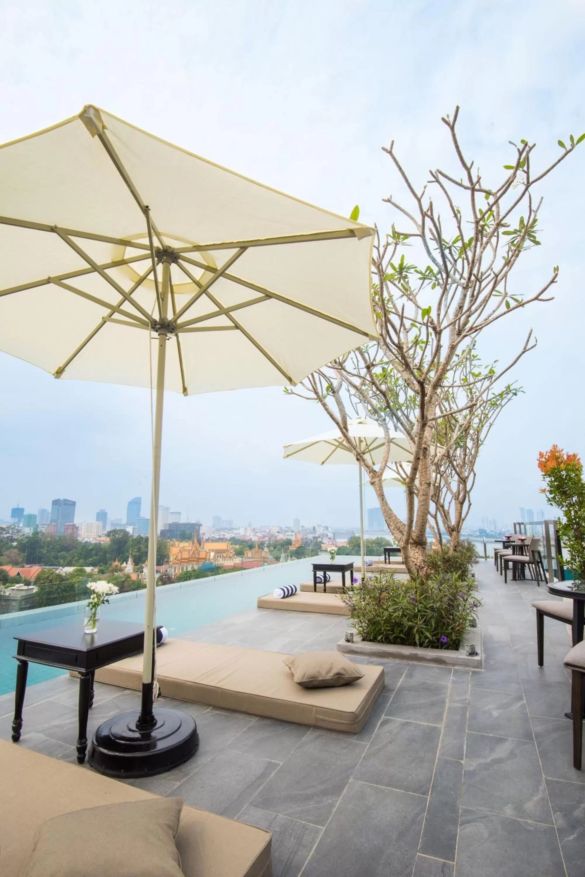 City view in GLOW PARK HOTEL Grand Royal Palace