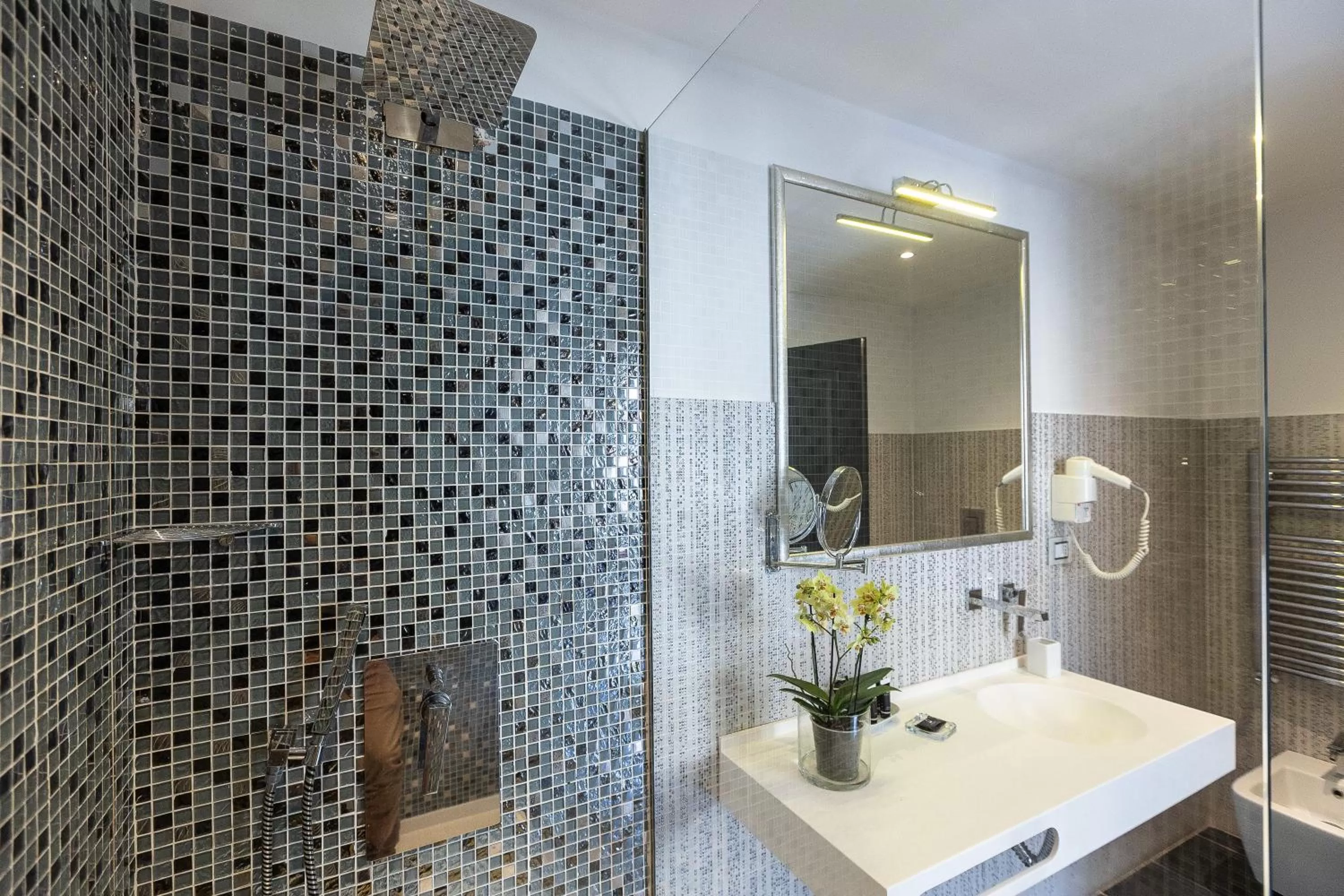 Bathroom in Hotel Castellino Roma