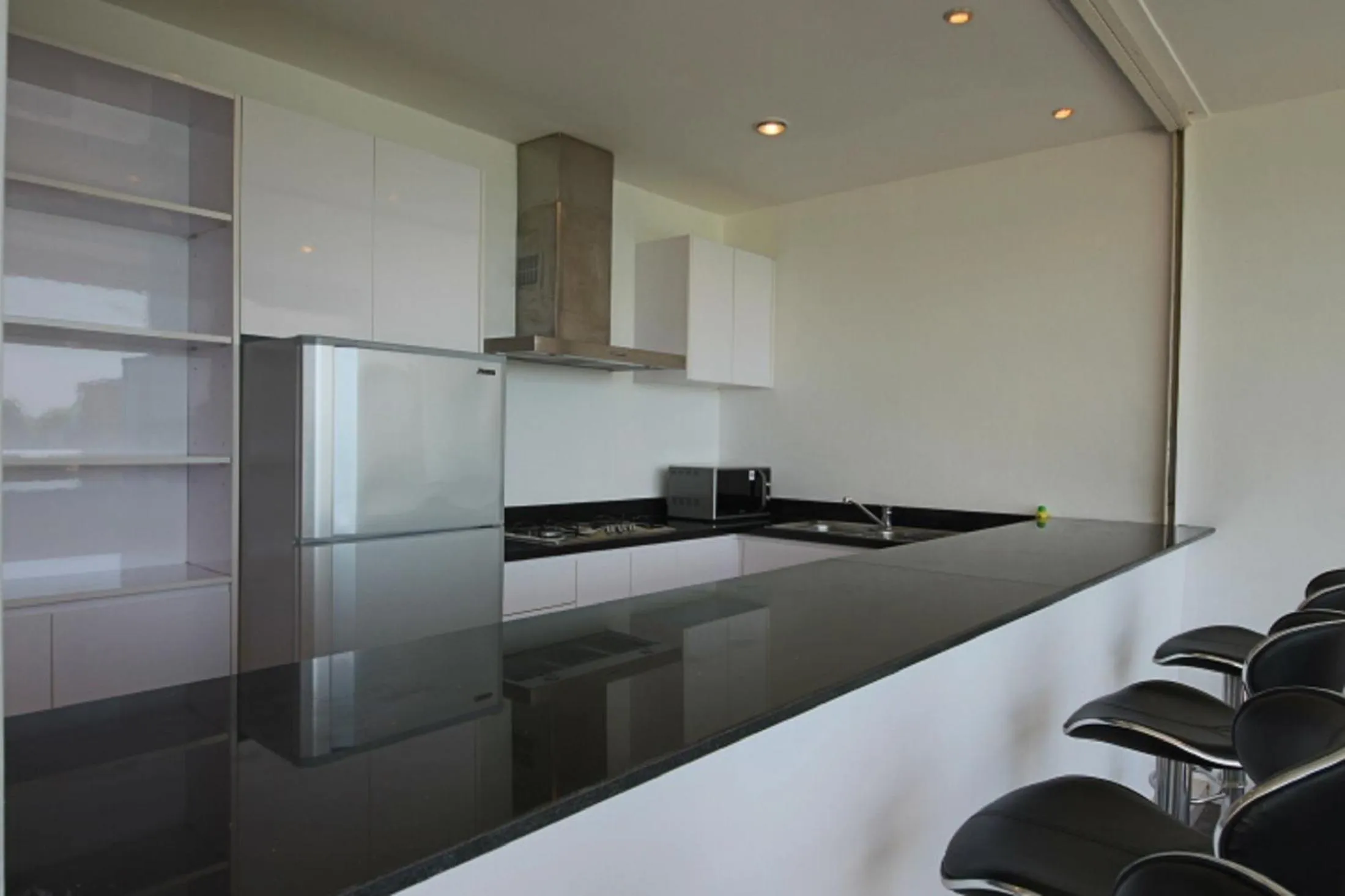 Tropical Sea View Residence