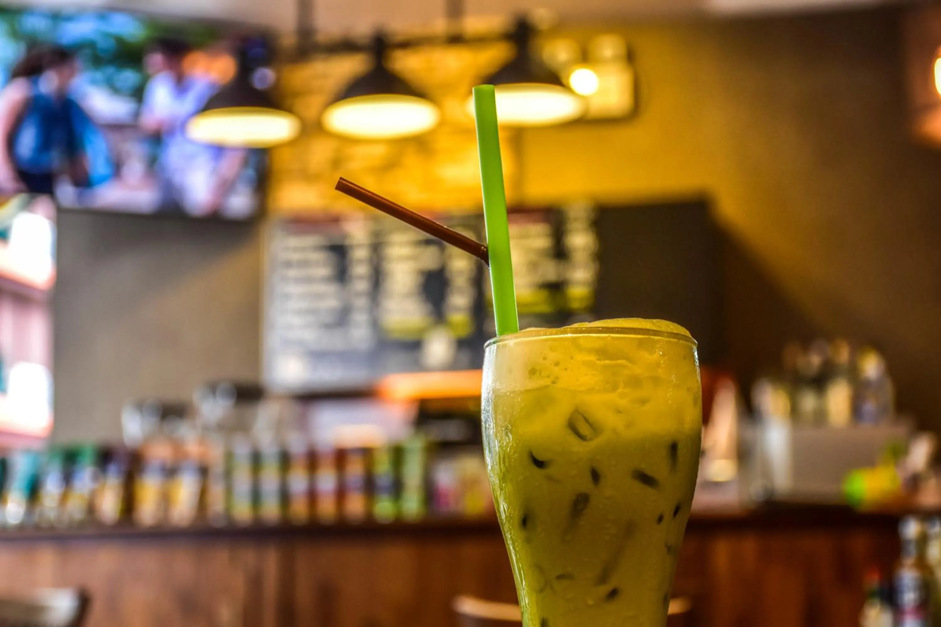 Restaurant/places to eat in Ocean and Ole Patong