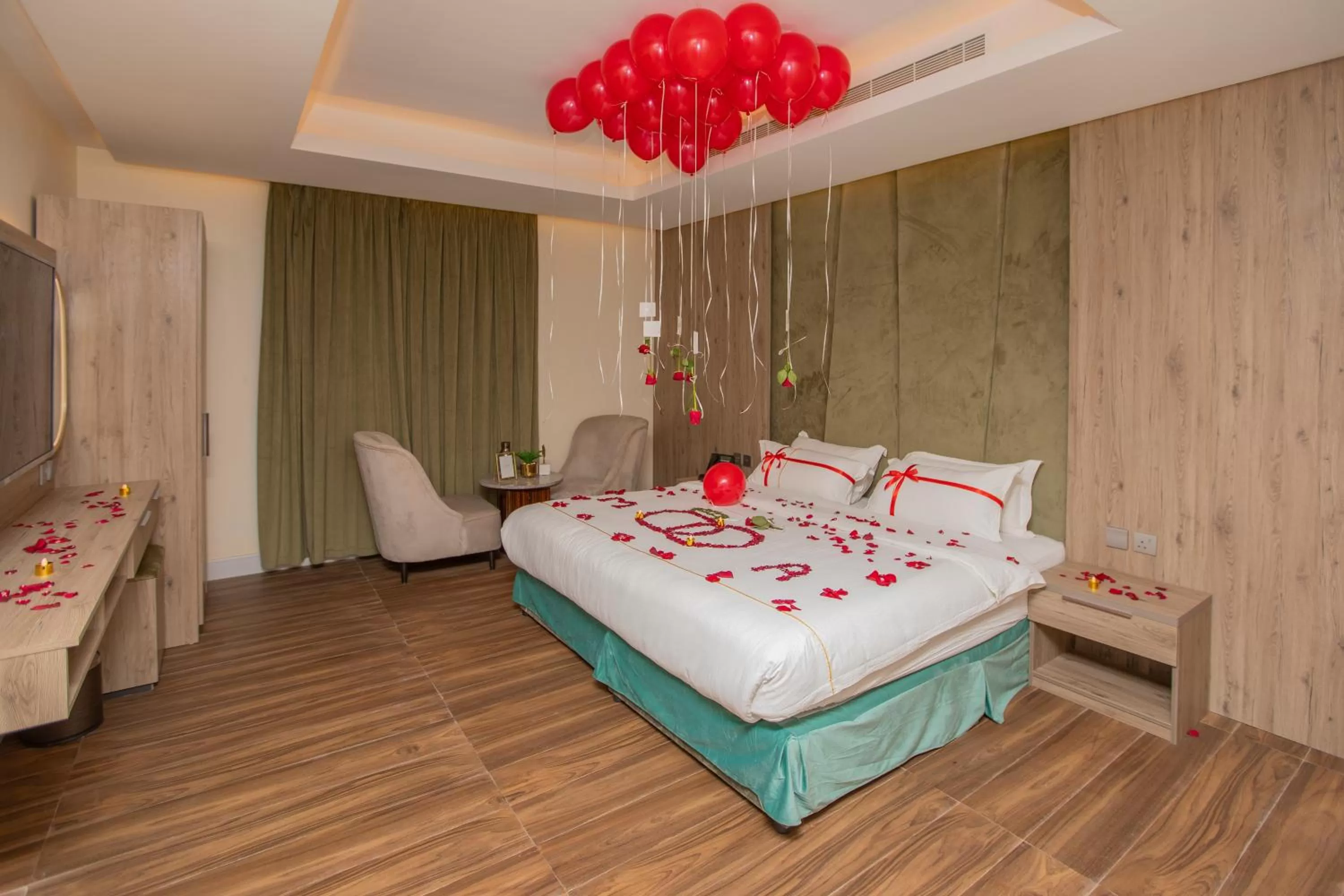 Bed in Luxury Night Al Munsiyah