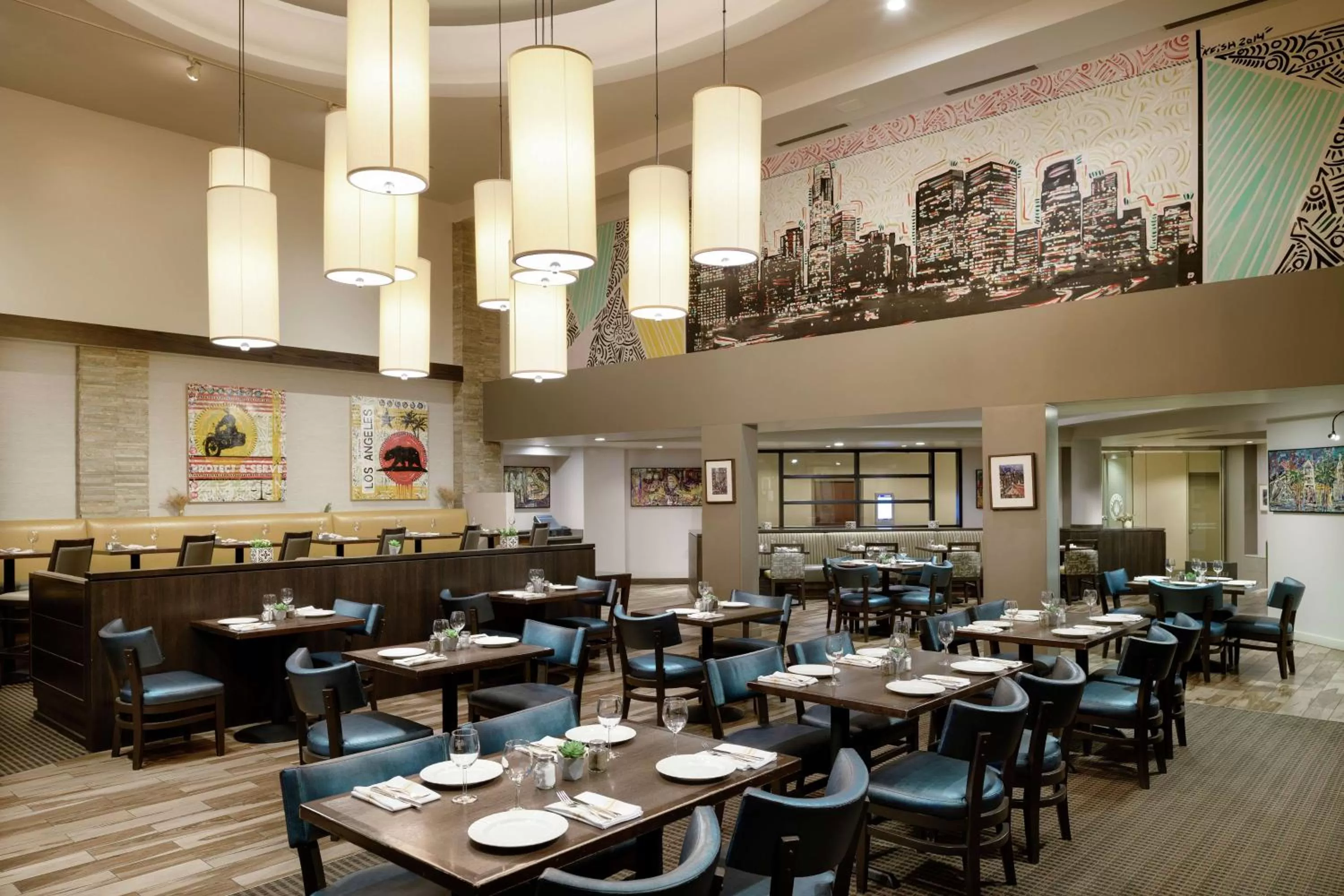Restaurant/places to eat in Doubletree by Hilton Los Angeles Downtown
