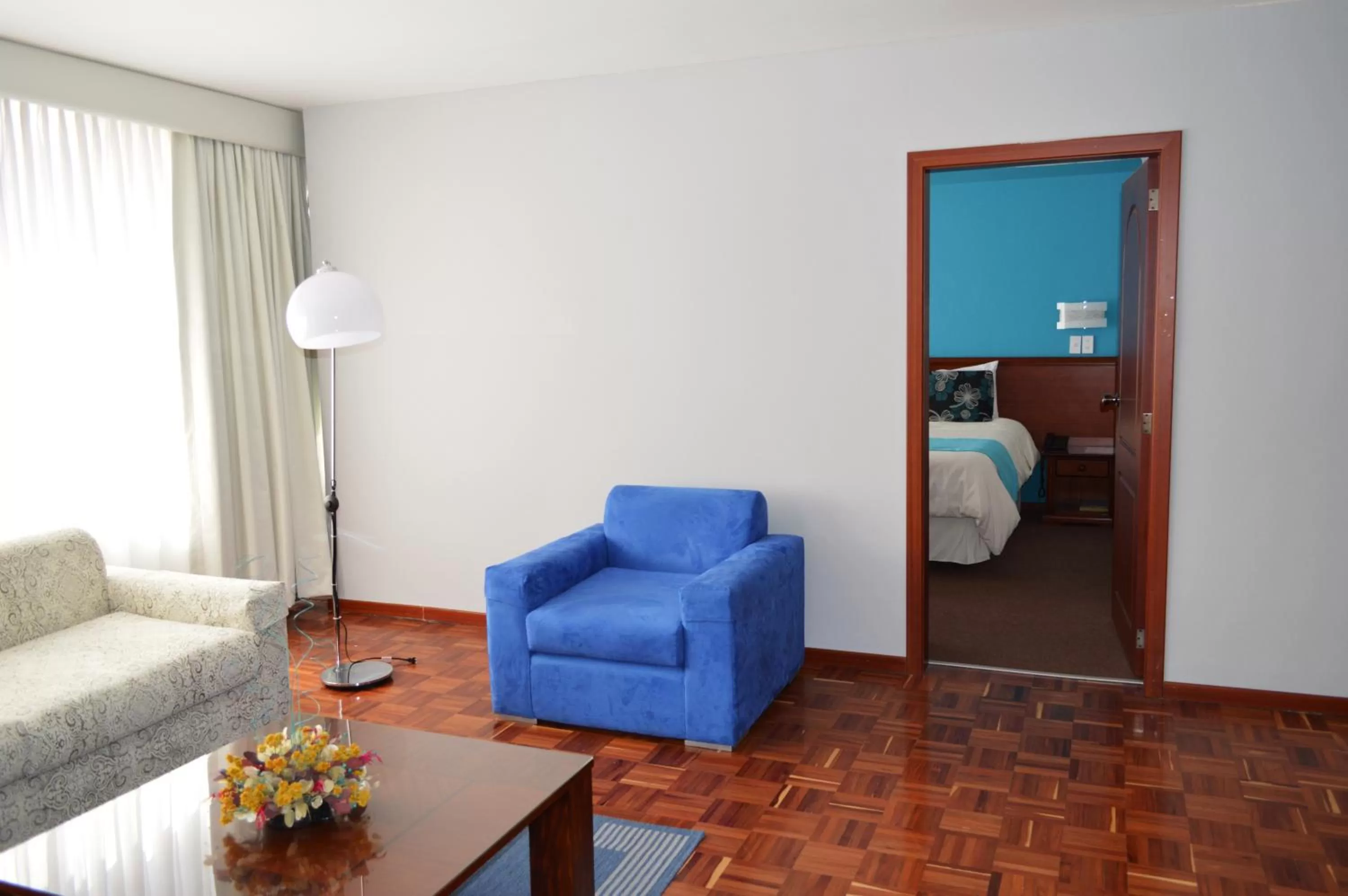 Day, Seating Area in La Carolina Inn