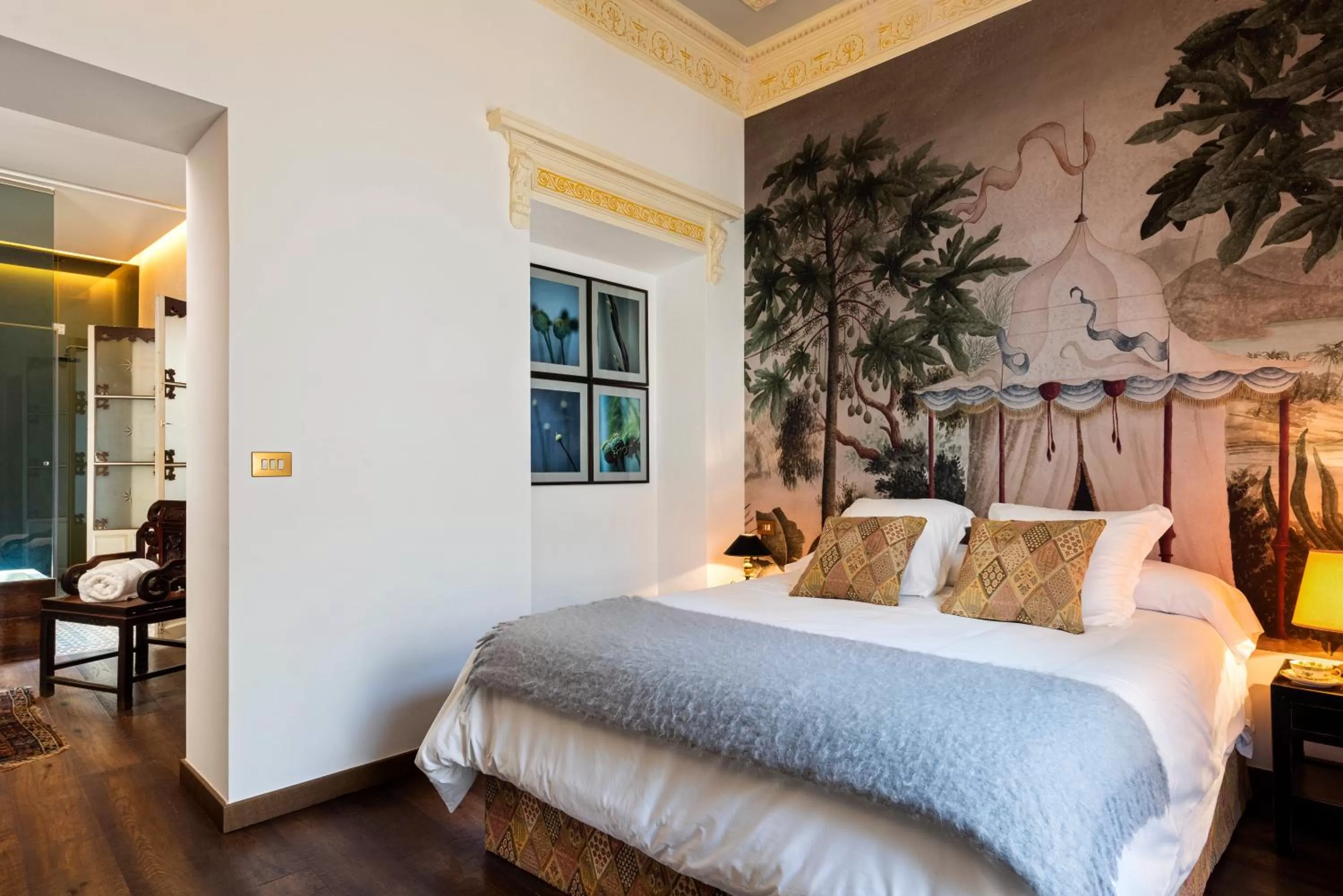 Photo of the whole room in Pájaro Rebelde