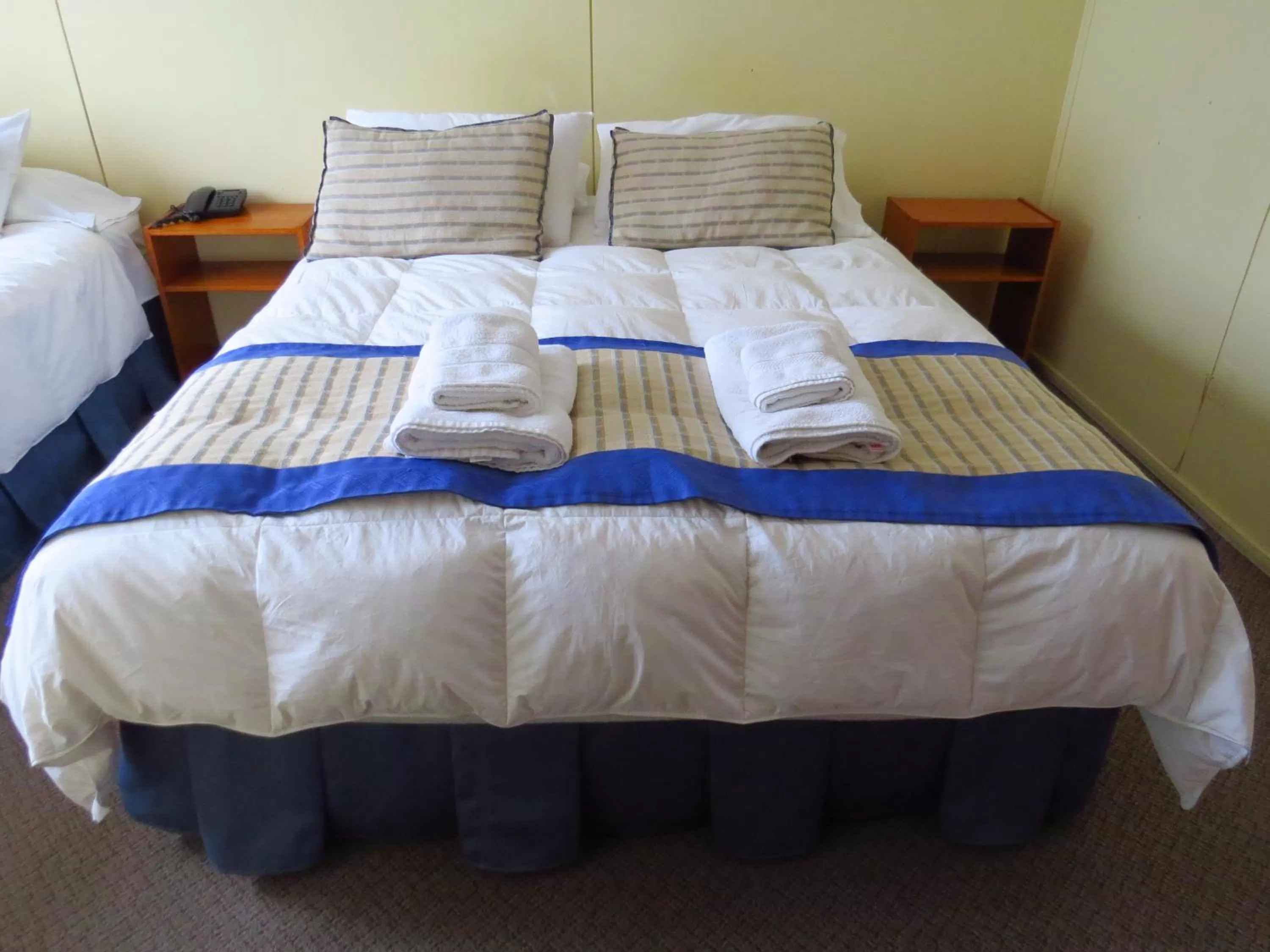 Bed in HOTEL GLACIARES