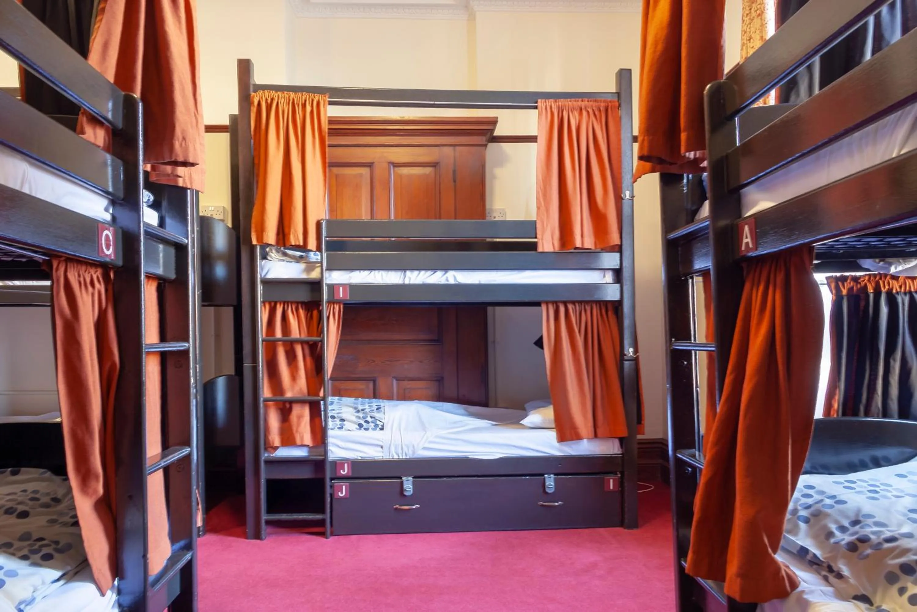 bunk bed, Bed in Palmers Lodge Swiss Cottage