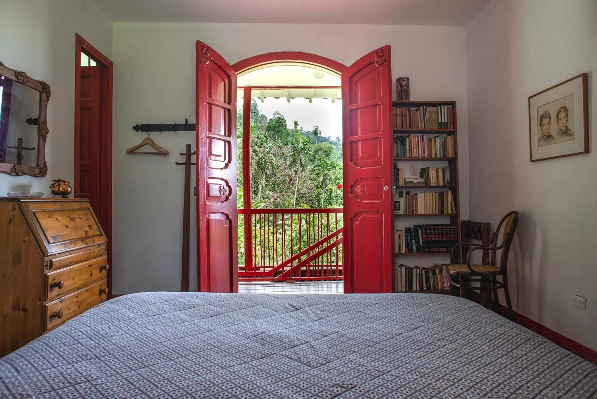 Bedroom, Bed in Hacienda Venecia Coffee Farm Hotel