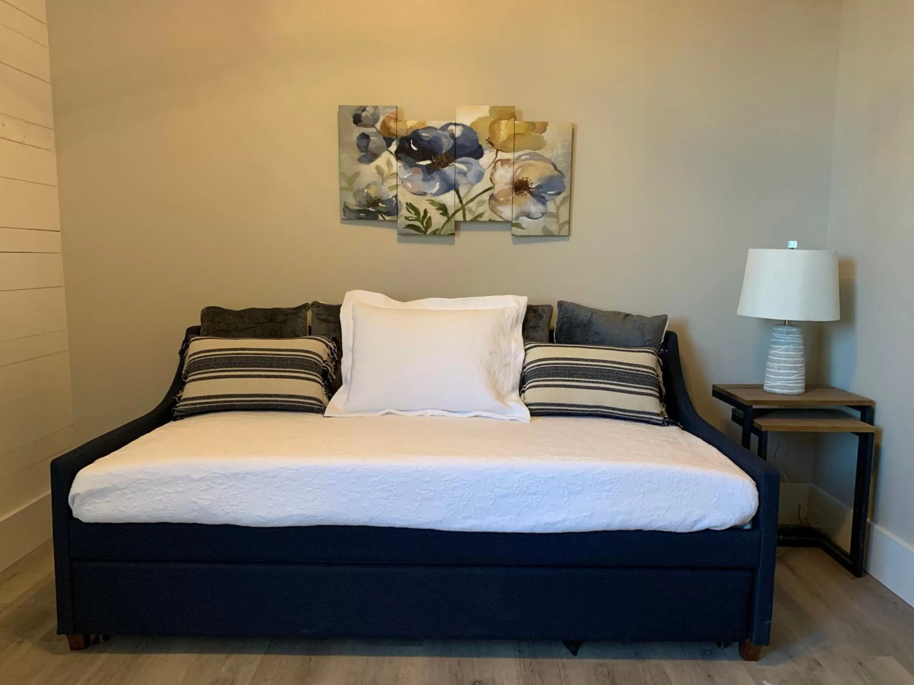 Bed in New Hotel Collection Smoky Mountains