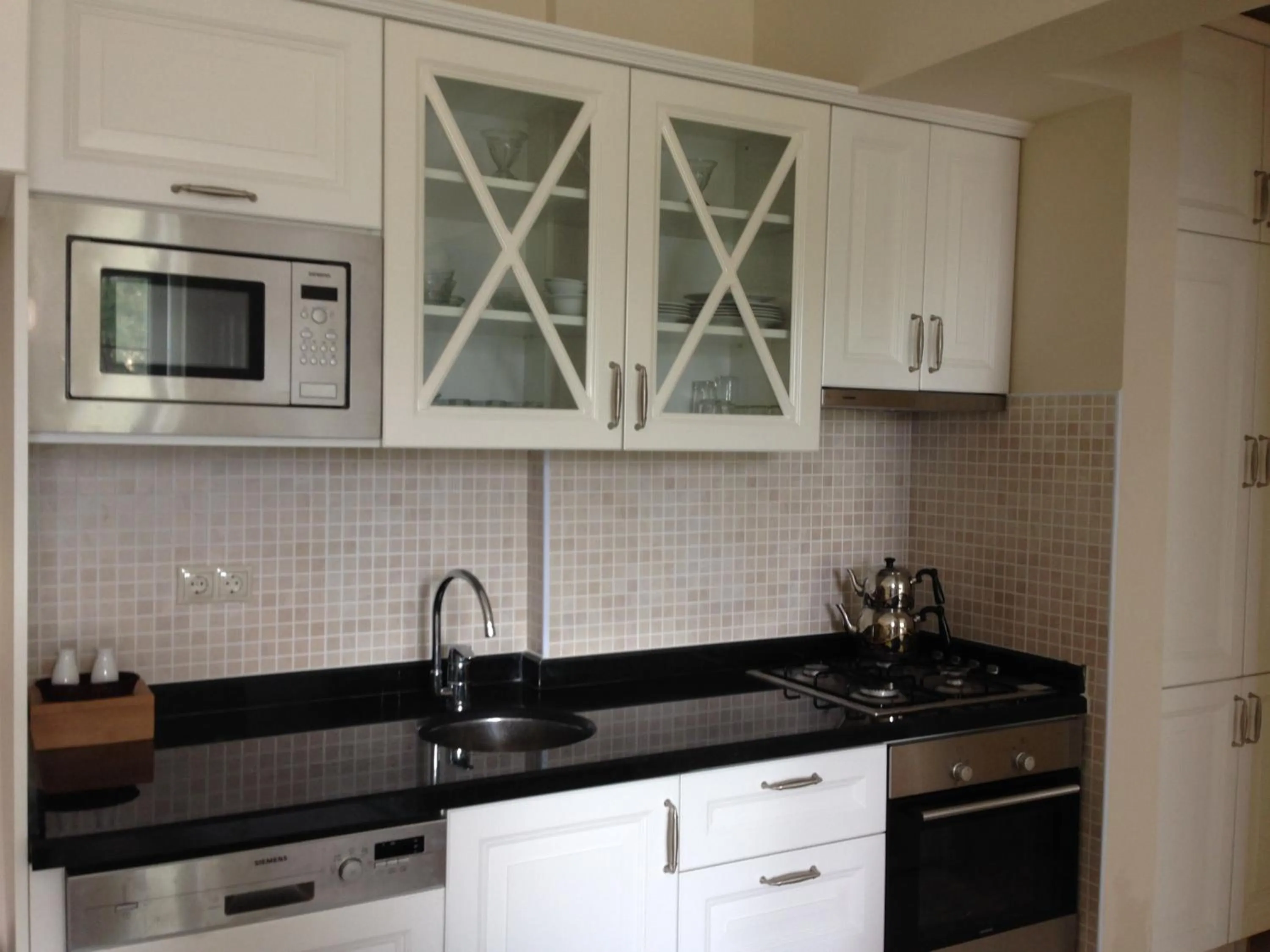 Restaurant/places to eat in Kemer Residence