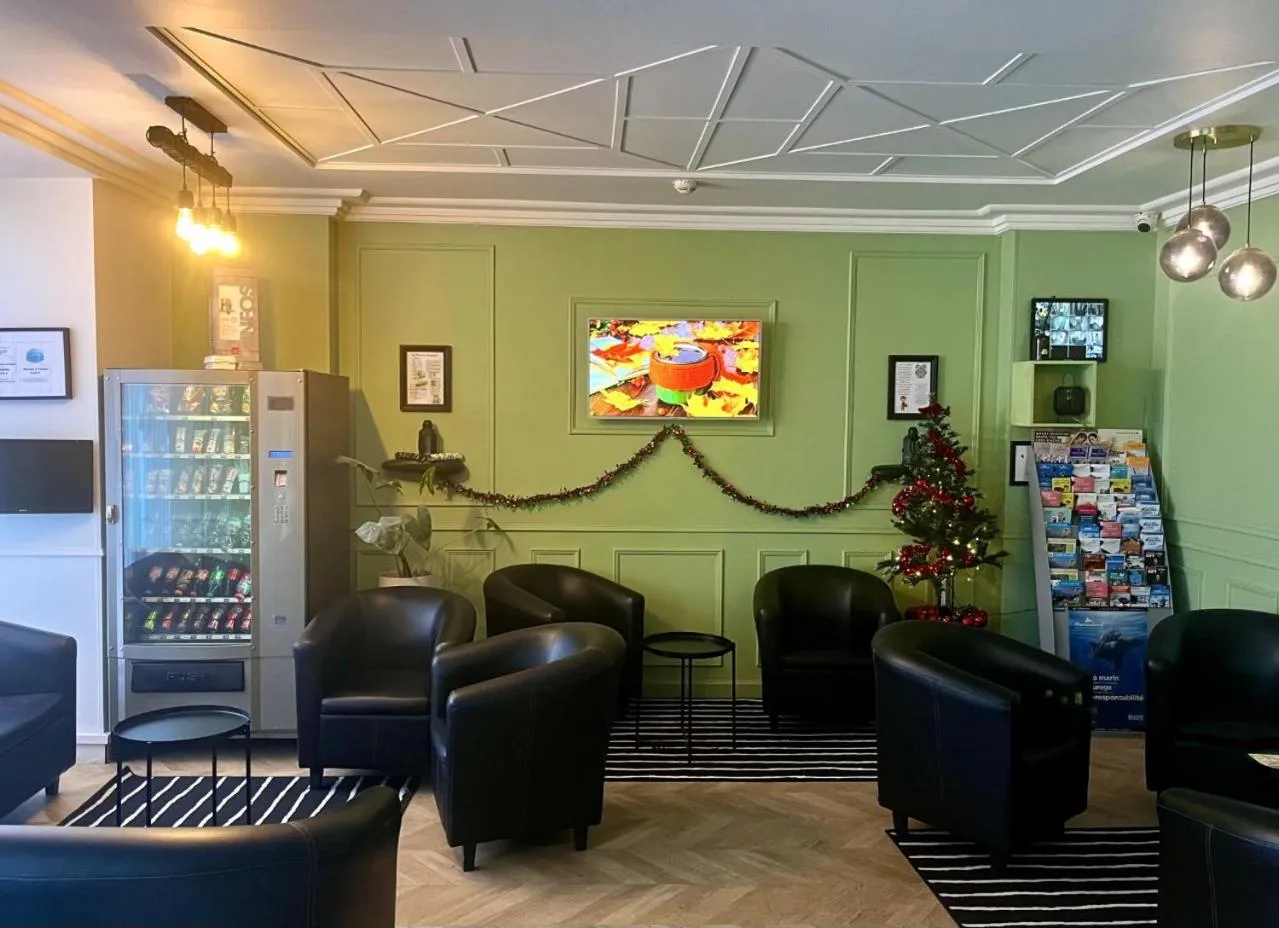 TV and multimedia in Hotel de Berne