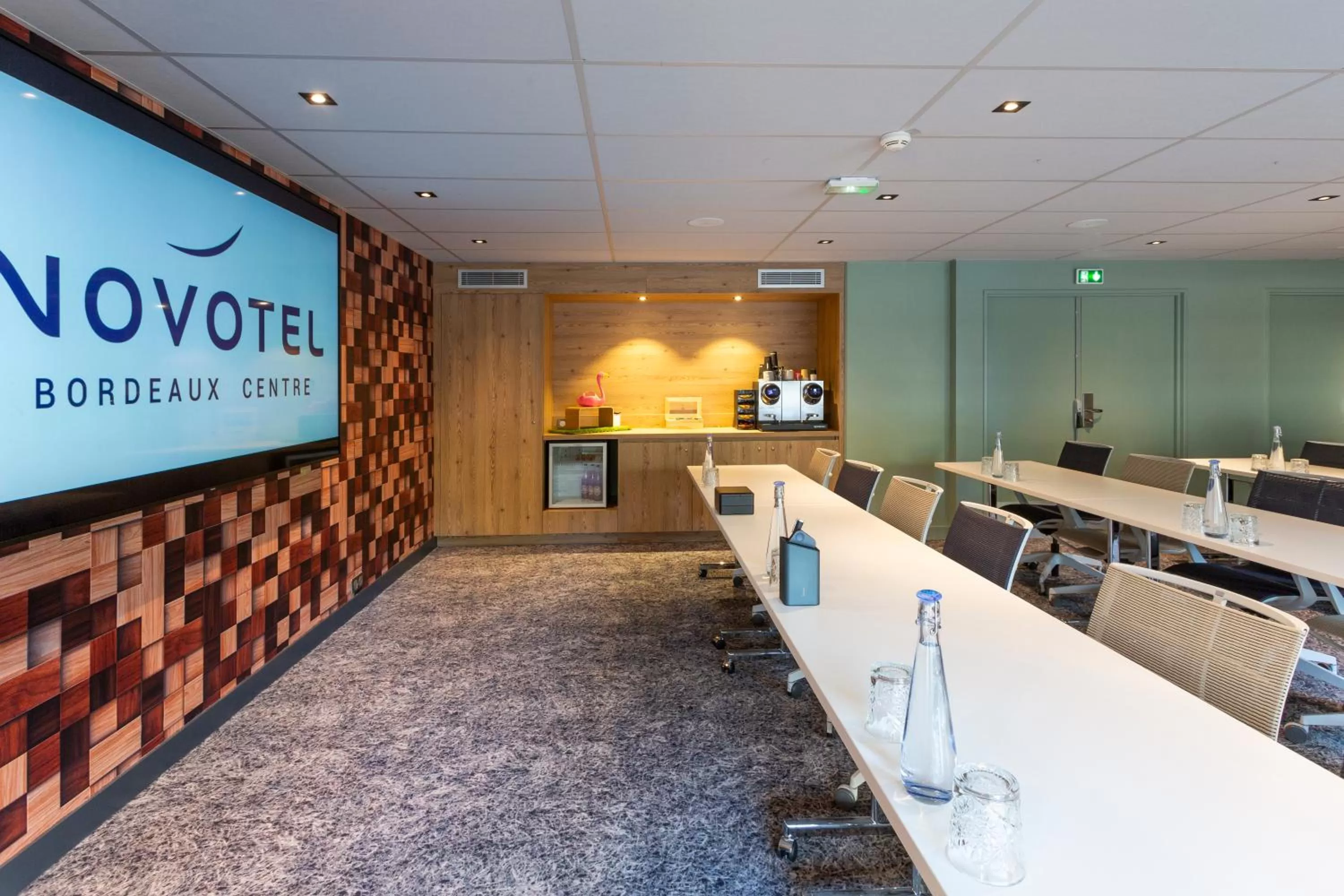 Business facilities in Novotel Bordeaux Centre Ville