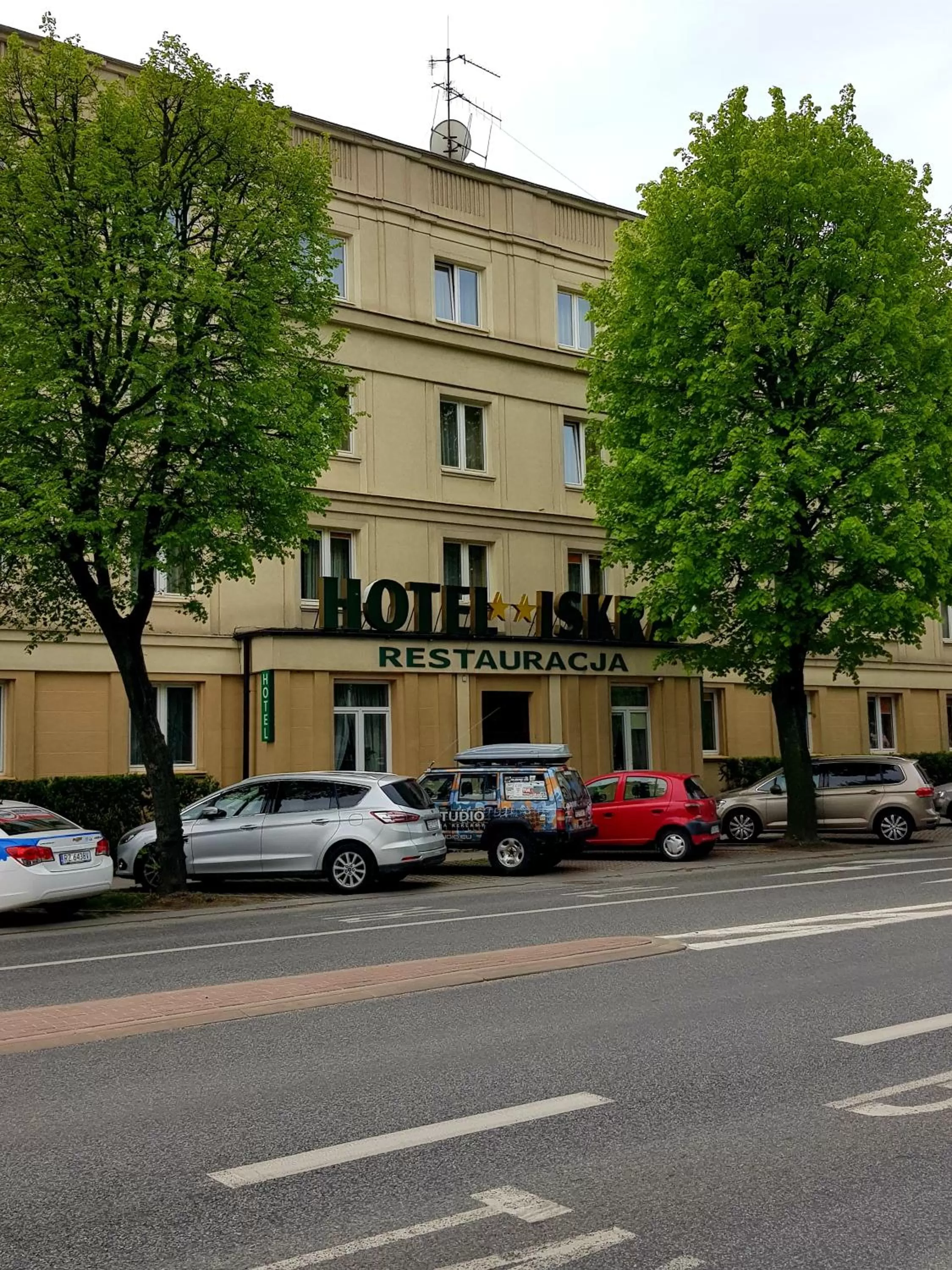 Property Building in Hotel Iskra