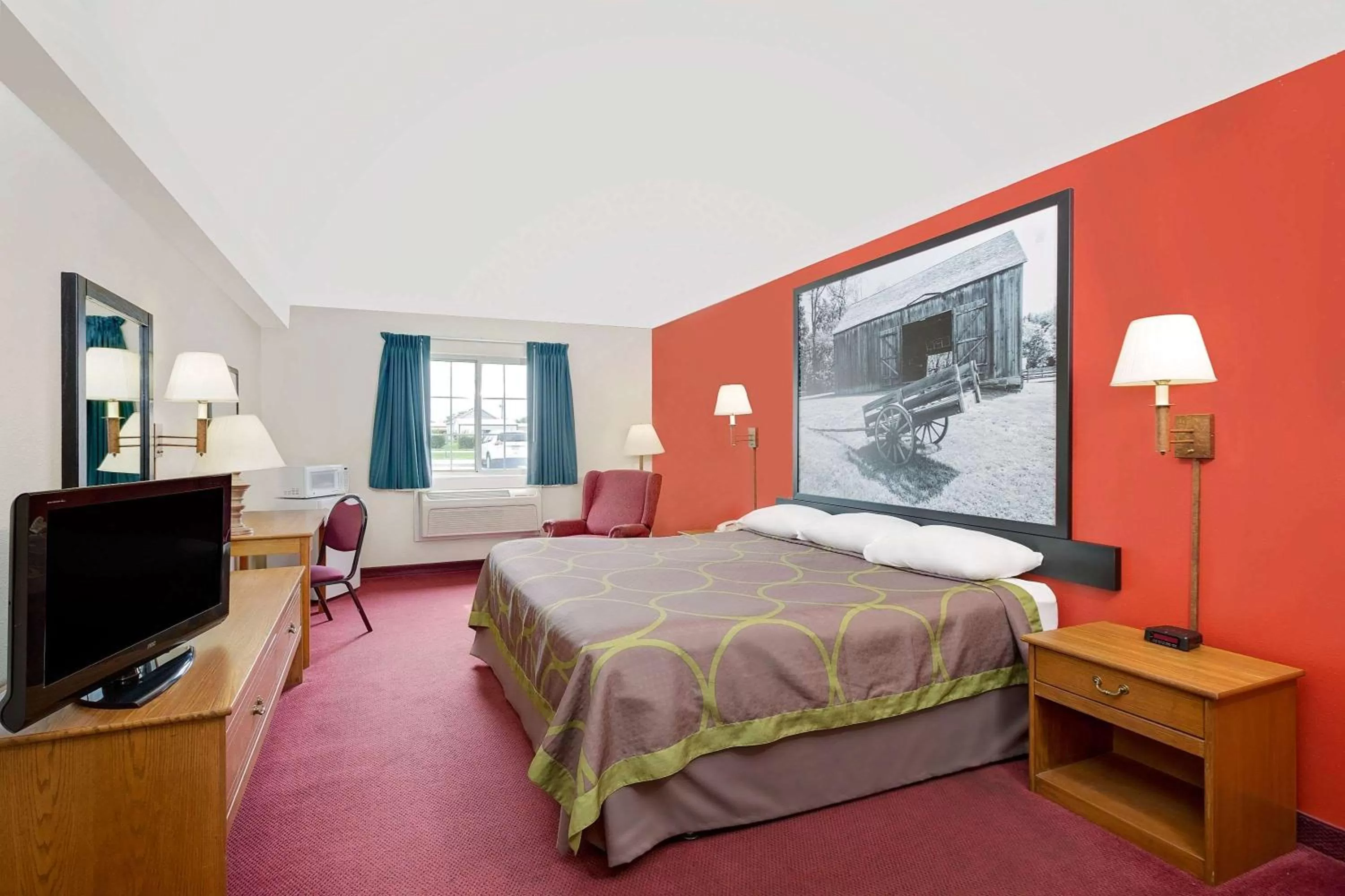 Photo of the whole room, Bed in Super 8 by Wyndham Mound City