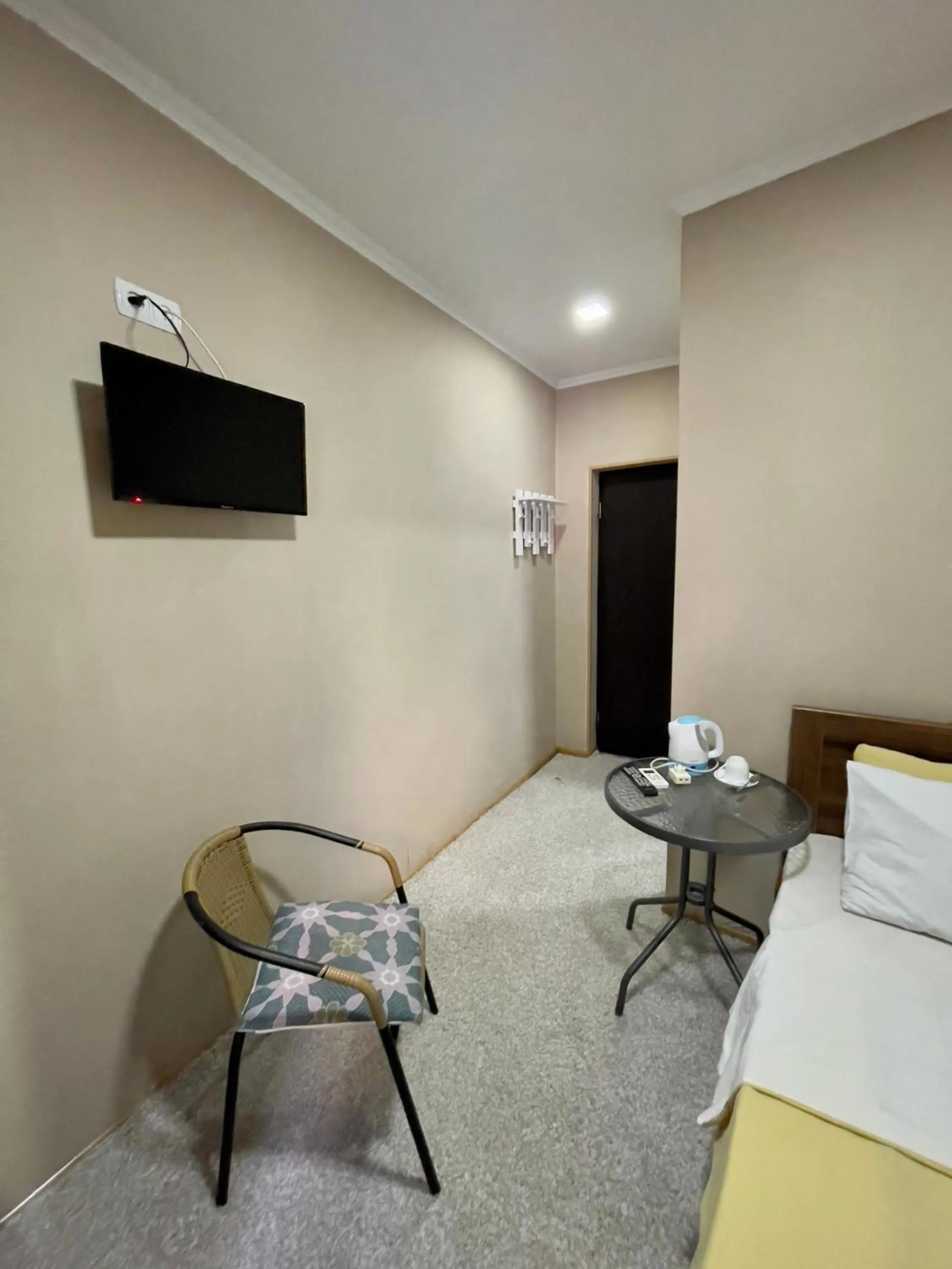 TV/Entertainment Center in Hotel Maria