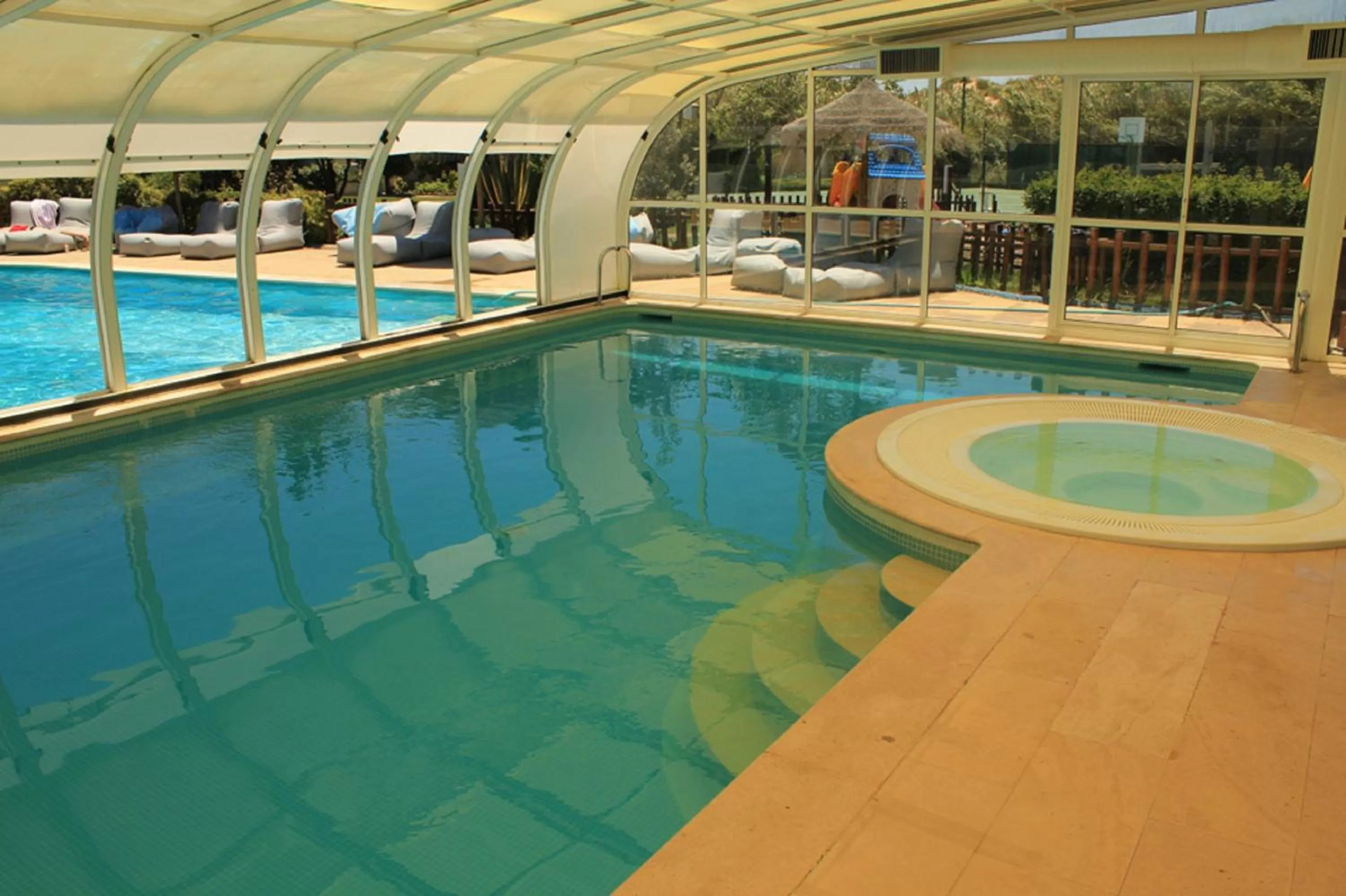 Swimming pool in Penthouse with rooftop pool - Duna Parque Resorts & Hotels