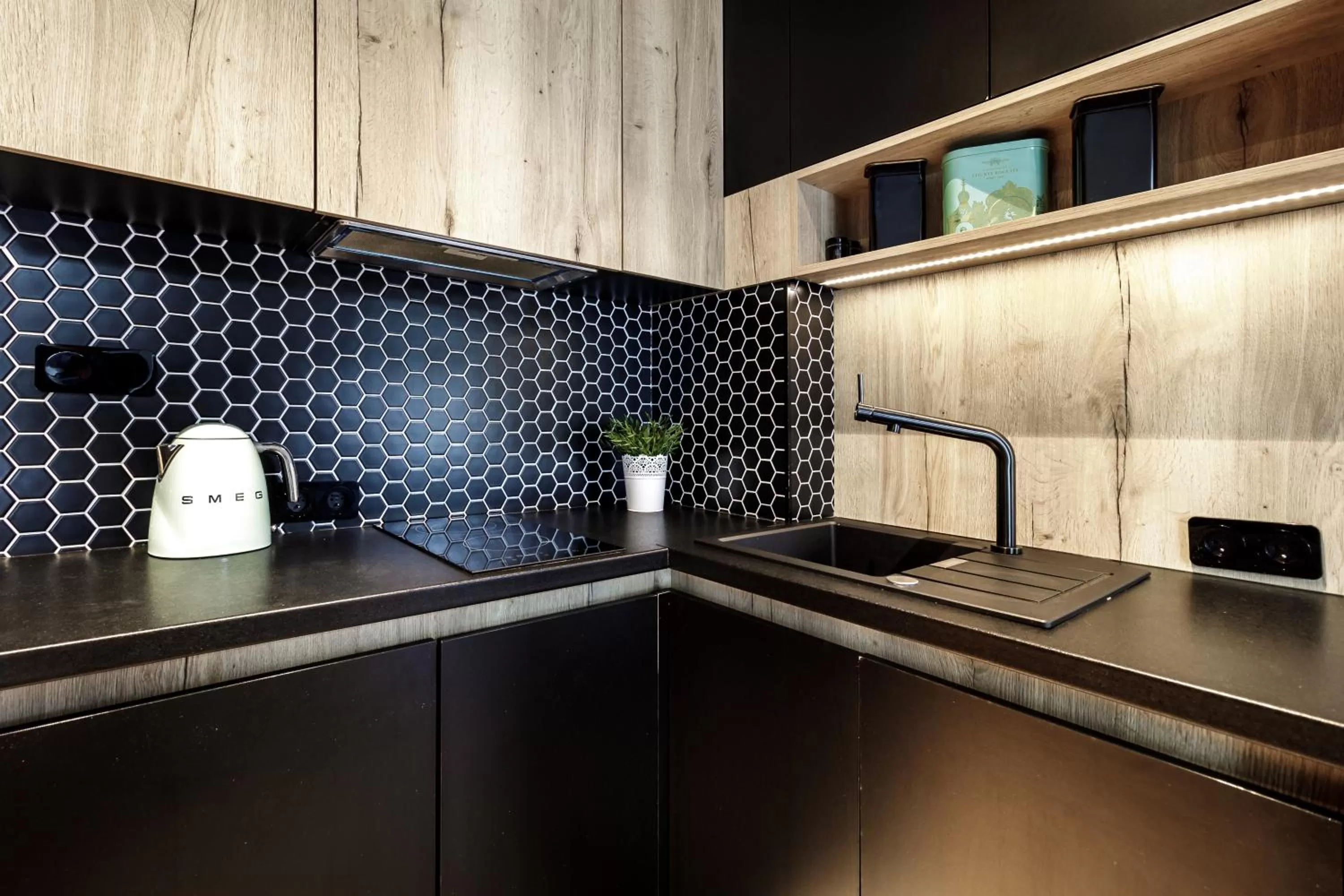 Kitchen or kitchenette, Kitchen/Kitchenette in Jagiellońska Residence