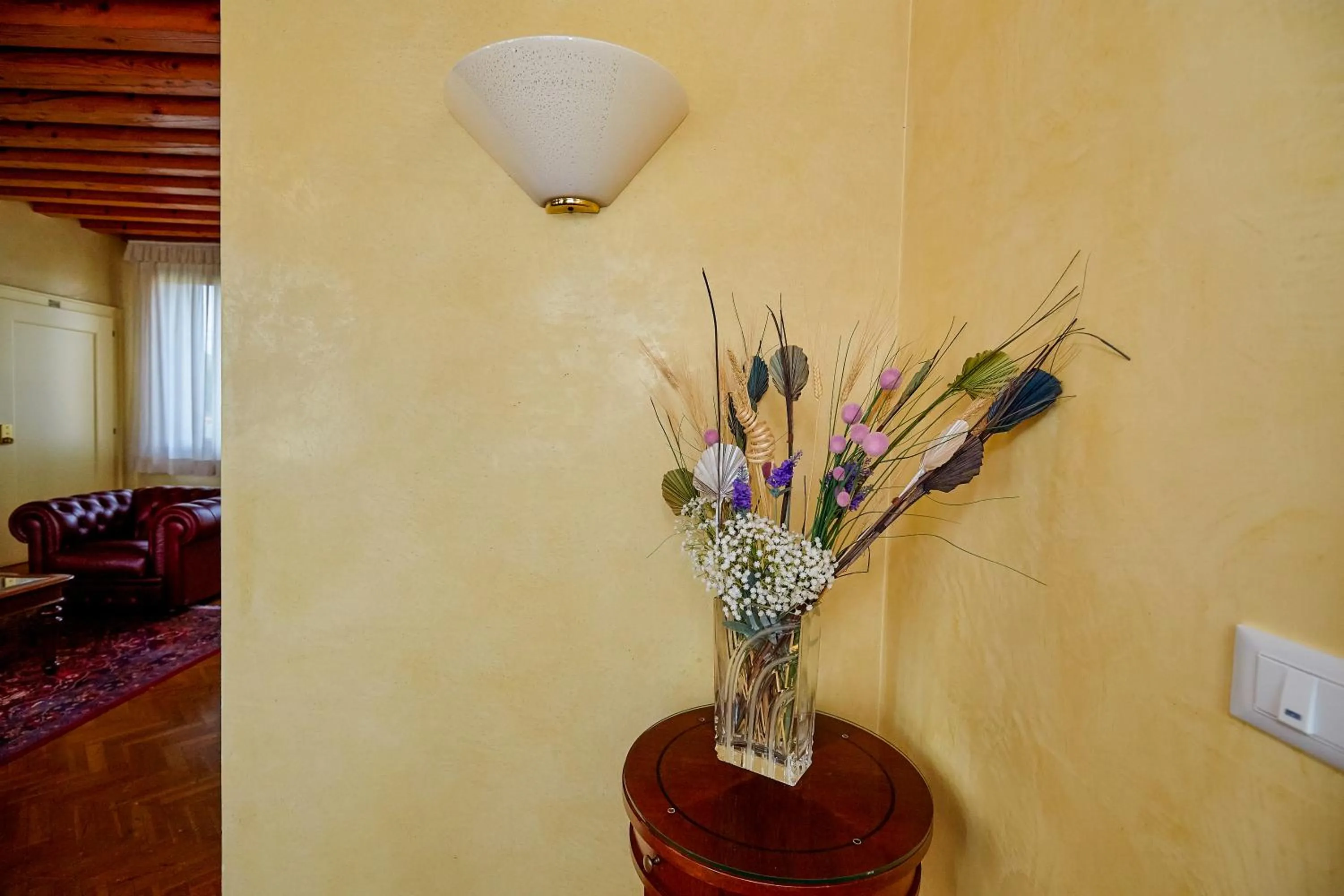 Decorative detail in Hotel Riviera dei Dogi