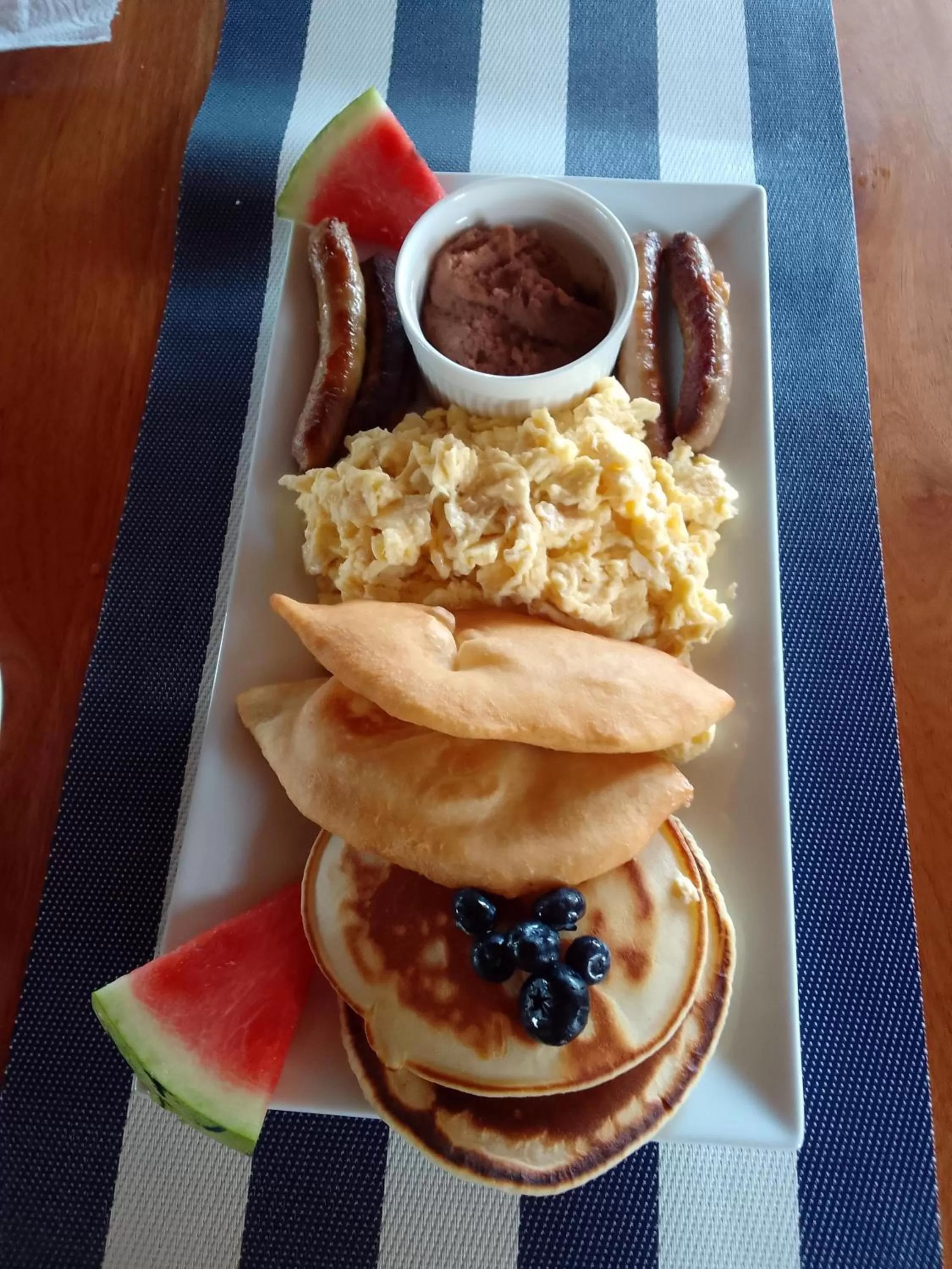 Breakfast in The BNB on Triggerfish Close to the airport