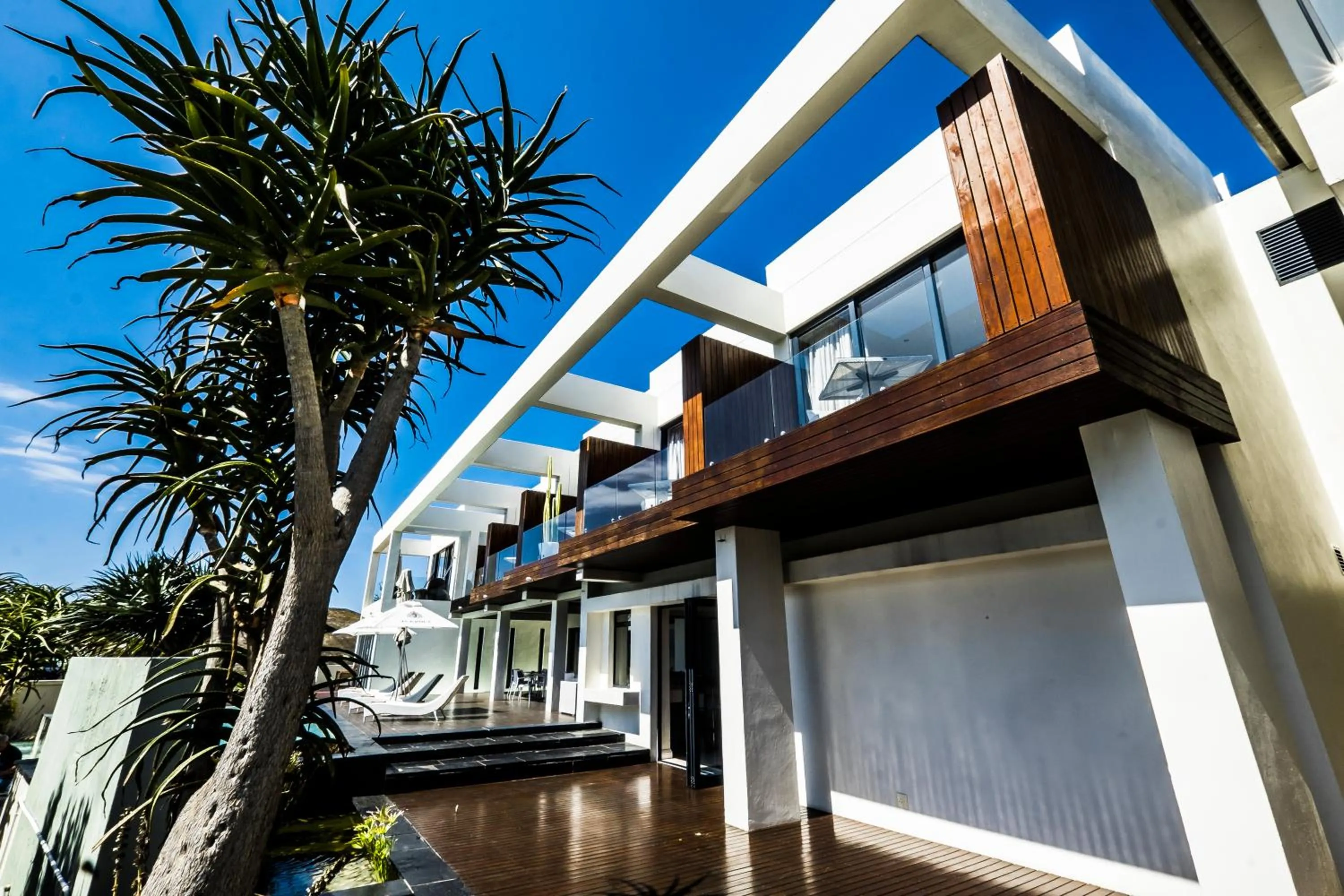 Property building in Isango Gate