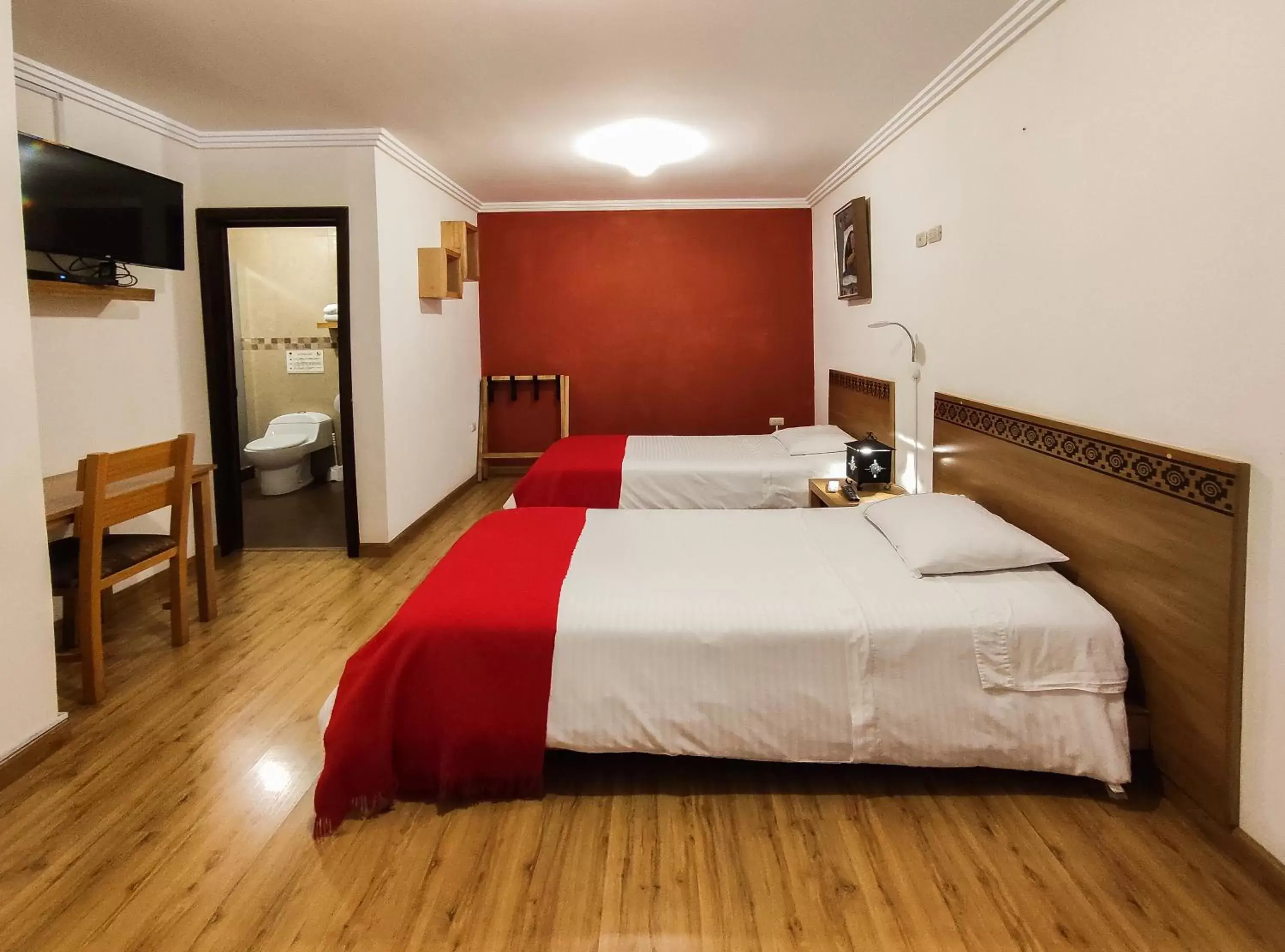 Twin Room with Garden View in Hotel Casa Merced Twin Room with Garden View in Hotel Casa Merced