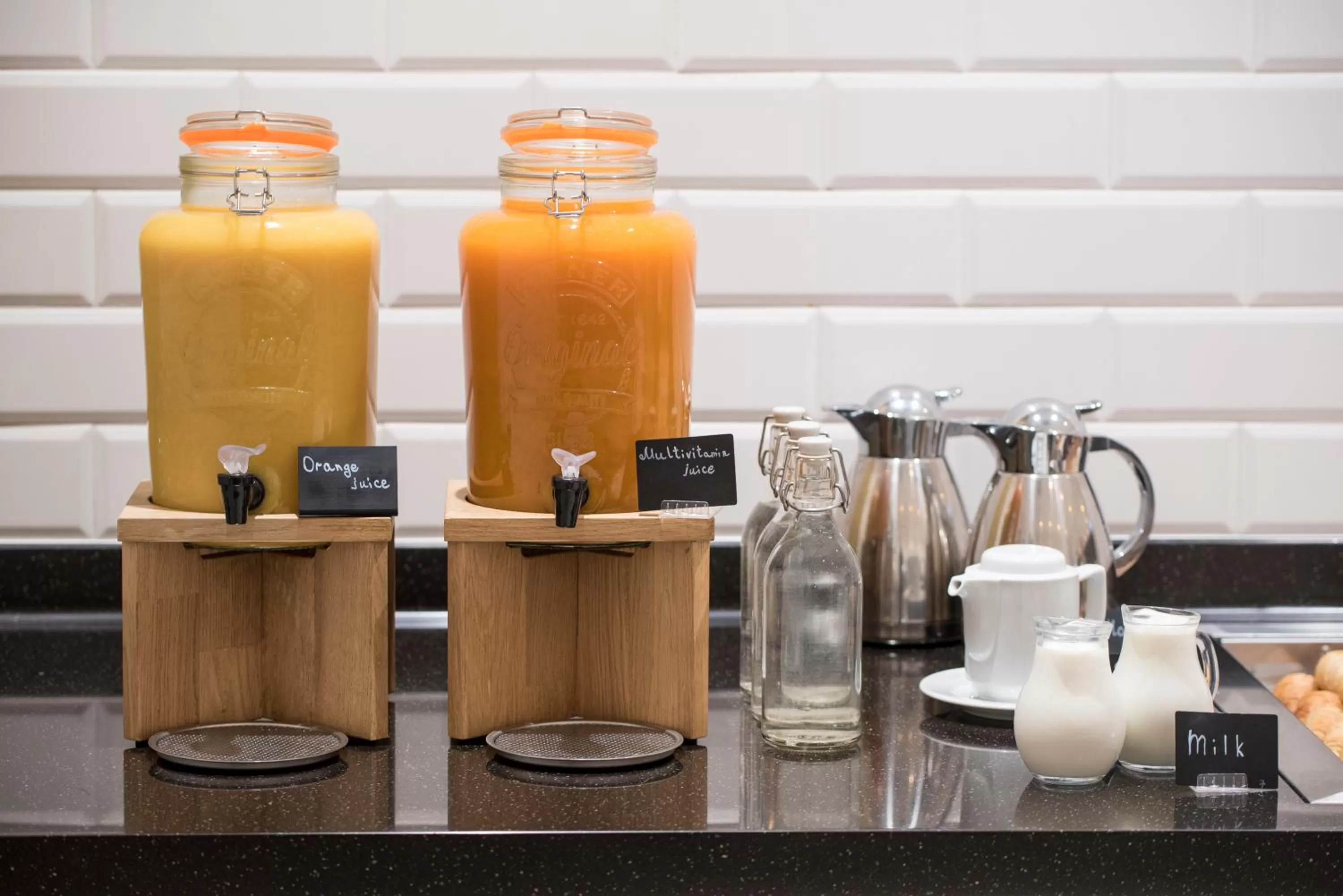 Food and drinks in The Gold Bank