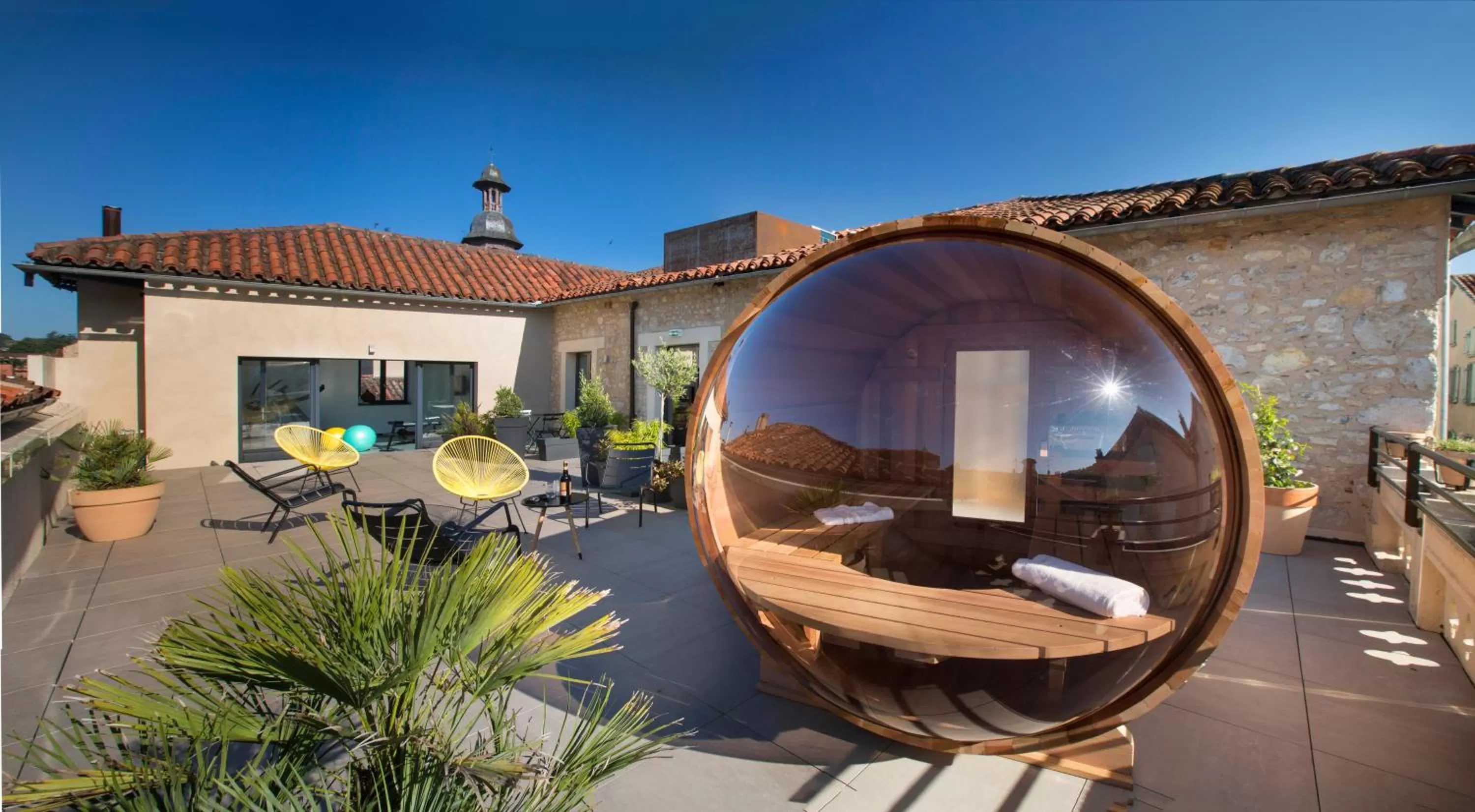 Sauna in Urban Style HOTEL LES FLEURINES