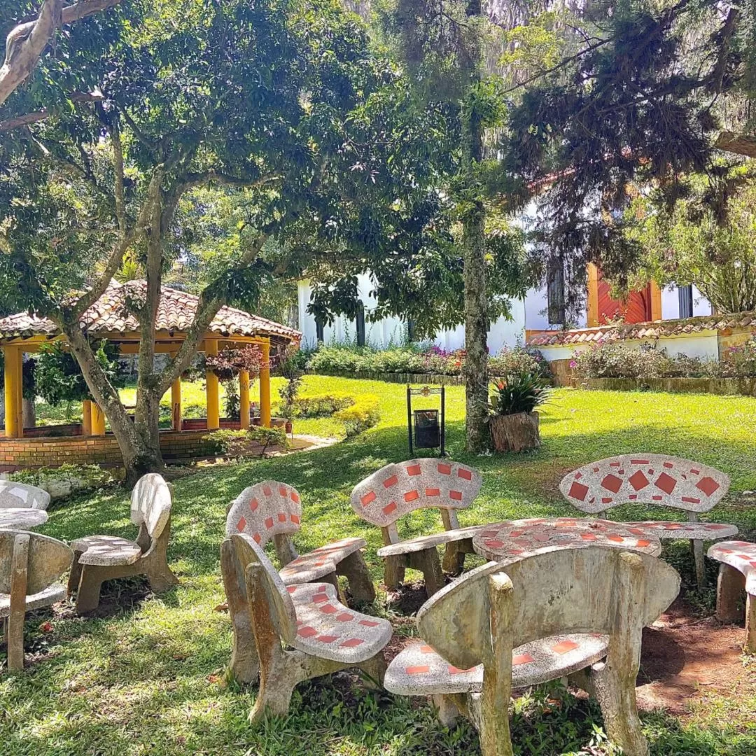 Hotel Hacienda Santa Barbara