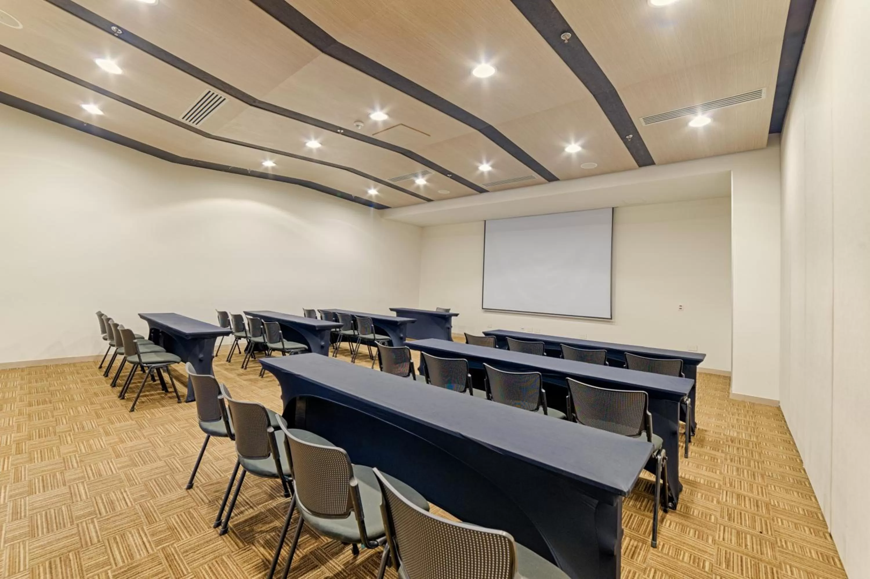 Meeting/conference room in Hotel Mocawa Plaza Armenia