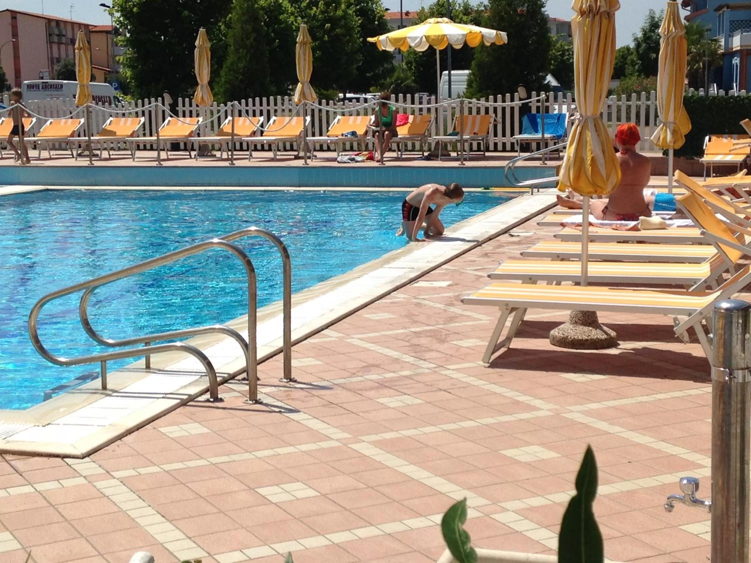Swimming pool in Villaggio Margherita