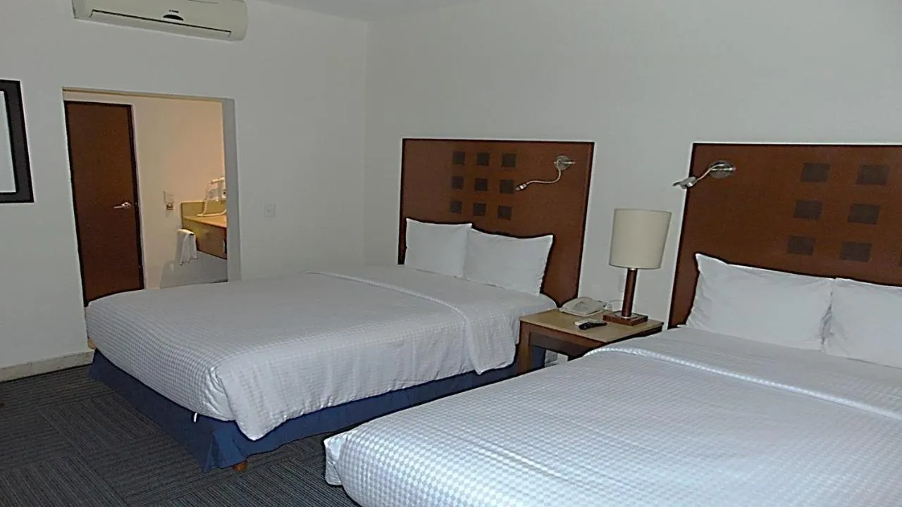 Deluxe Twin Room in Hotel Ex-Hacienda San Xavier