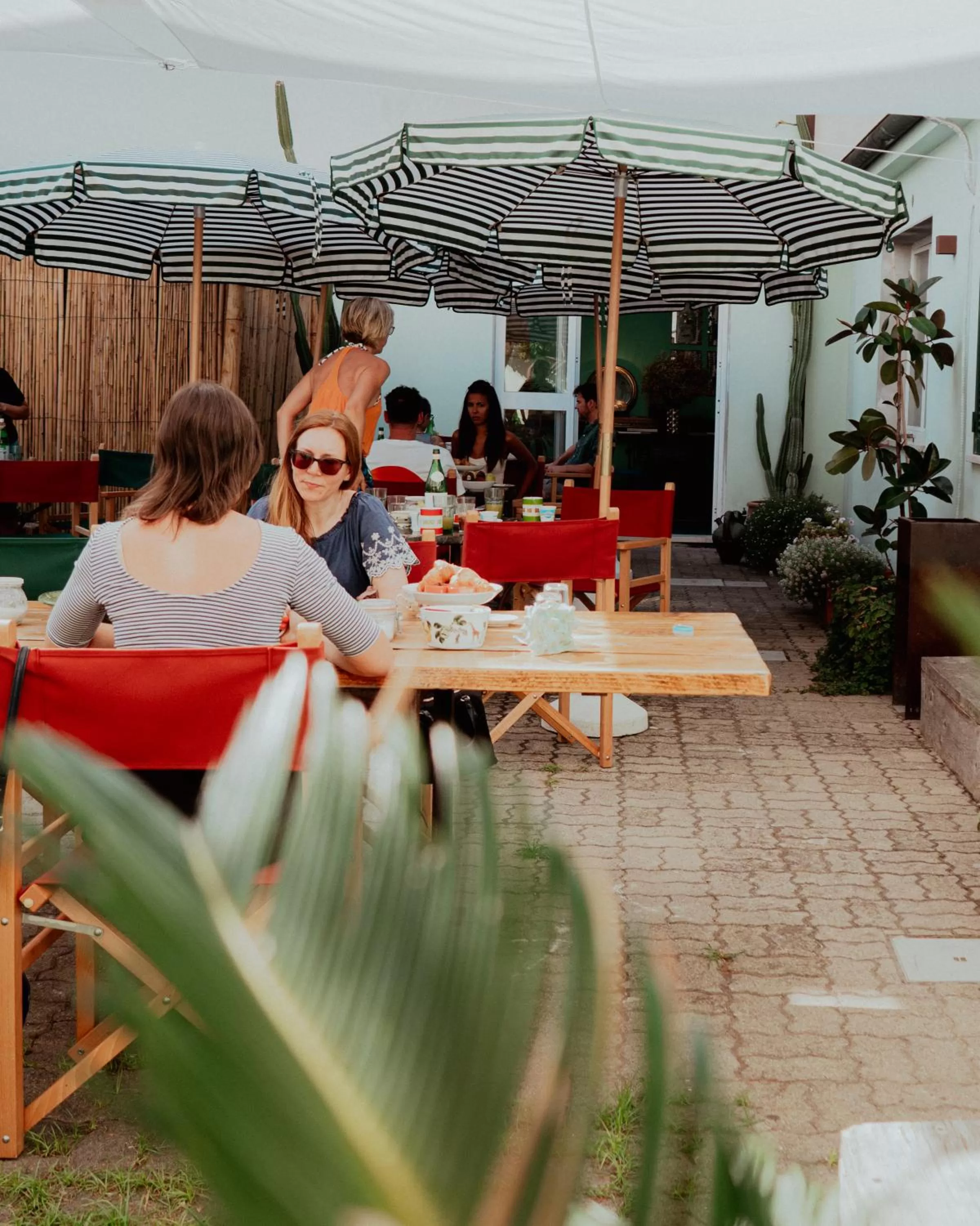 Breakfast in La Bougainville Tuscan Riviera B&B and Beach Club