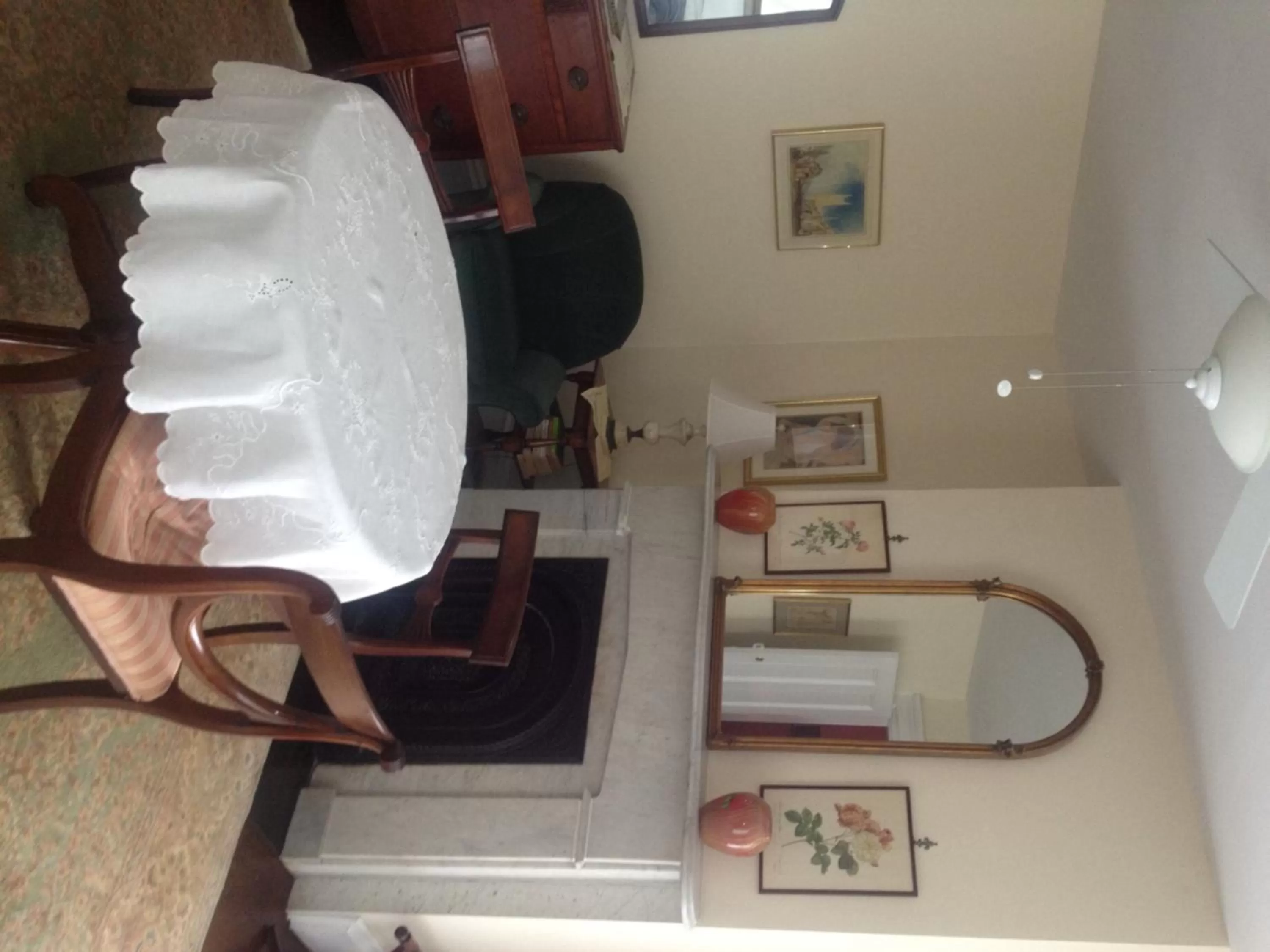 Decorative detail, Dining Area in Victorian Bed & Breakfast of Staten Island