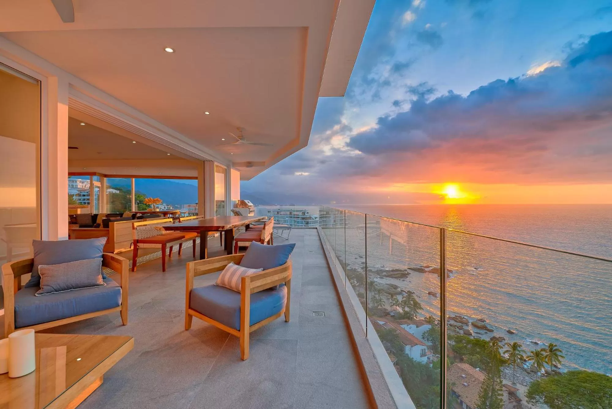 Balcony/Terrace in Maxwell Residences at Indah
