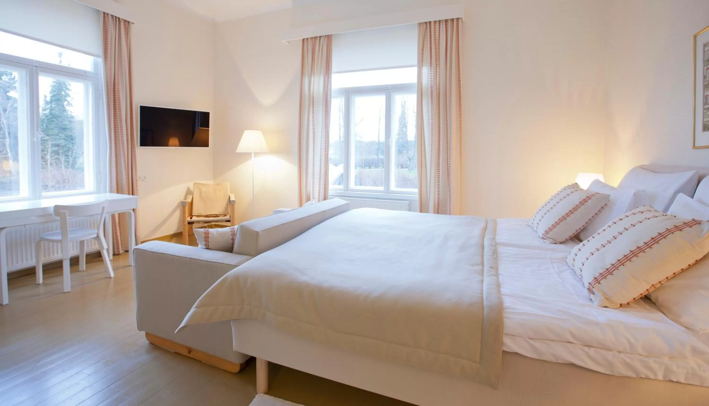 Bedroom, Bed in Ahlströmin Ruukki Noormarkku