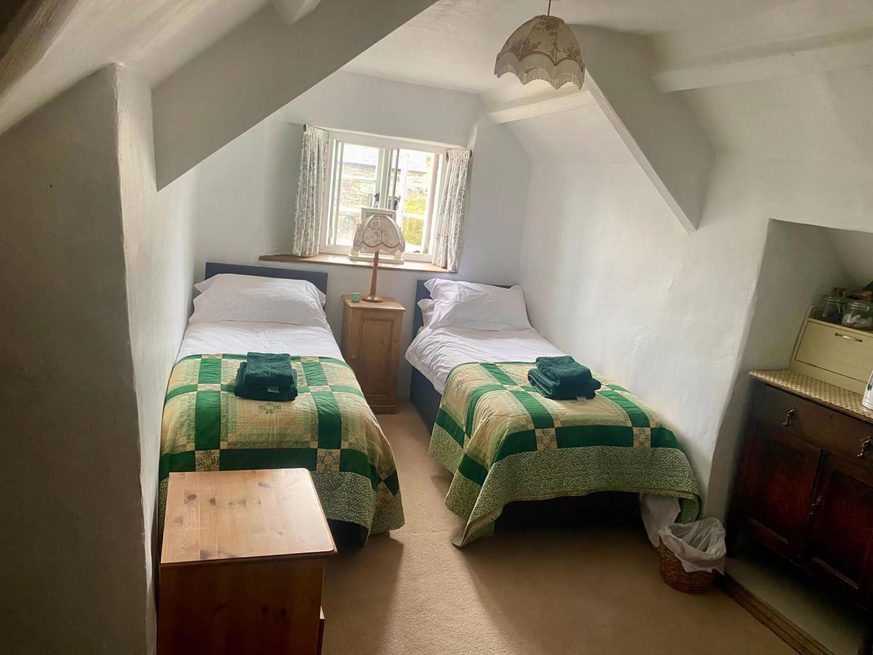 Bed in Corndonford farm