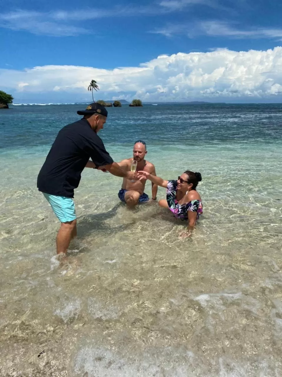 Beach in Aqui hoy cabañas