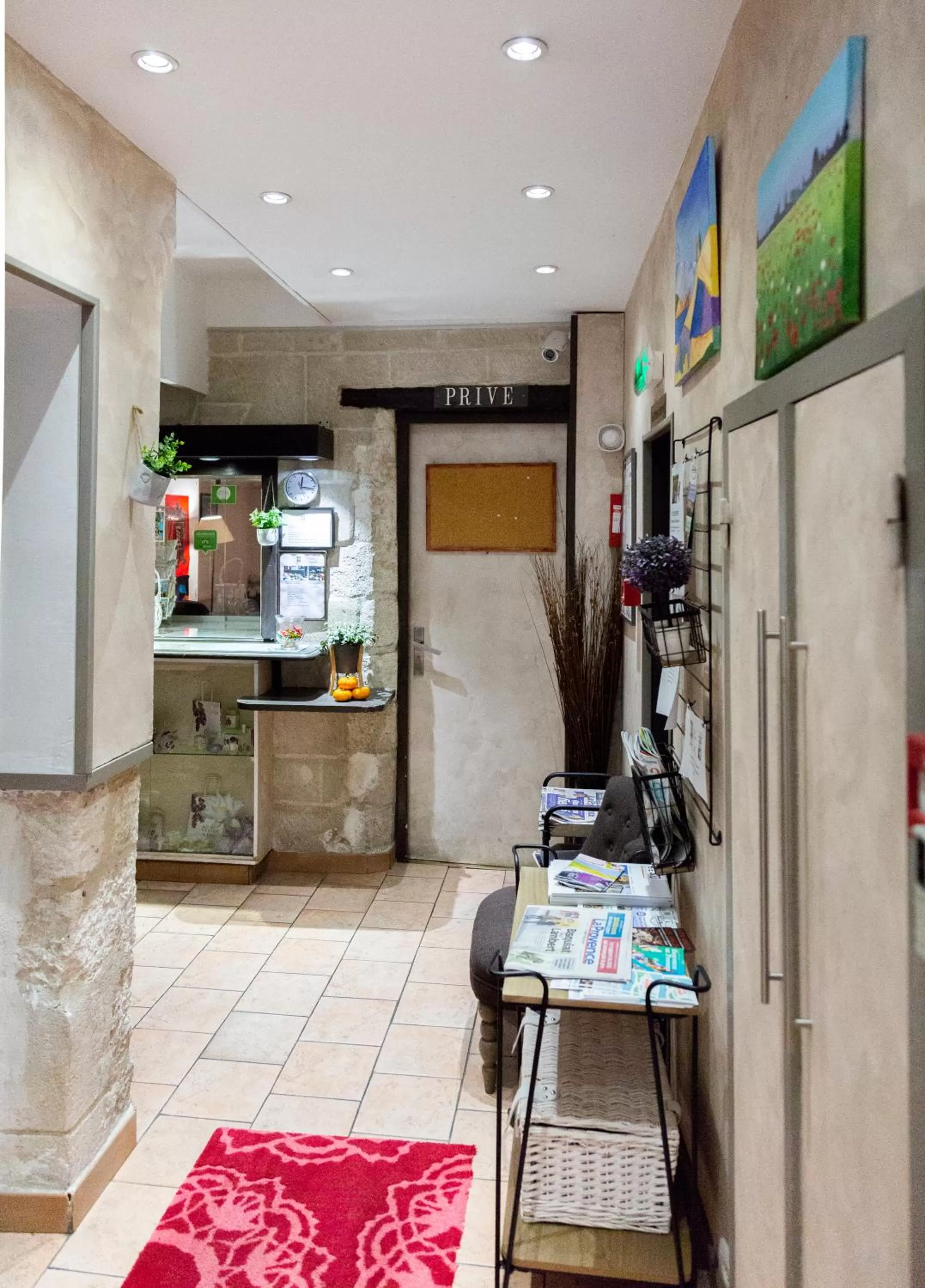 Facade/entrance in Hotel Mignon