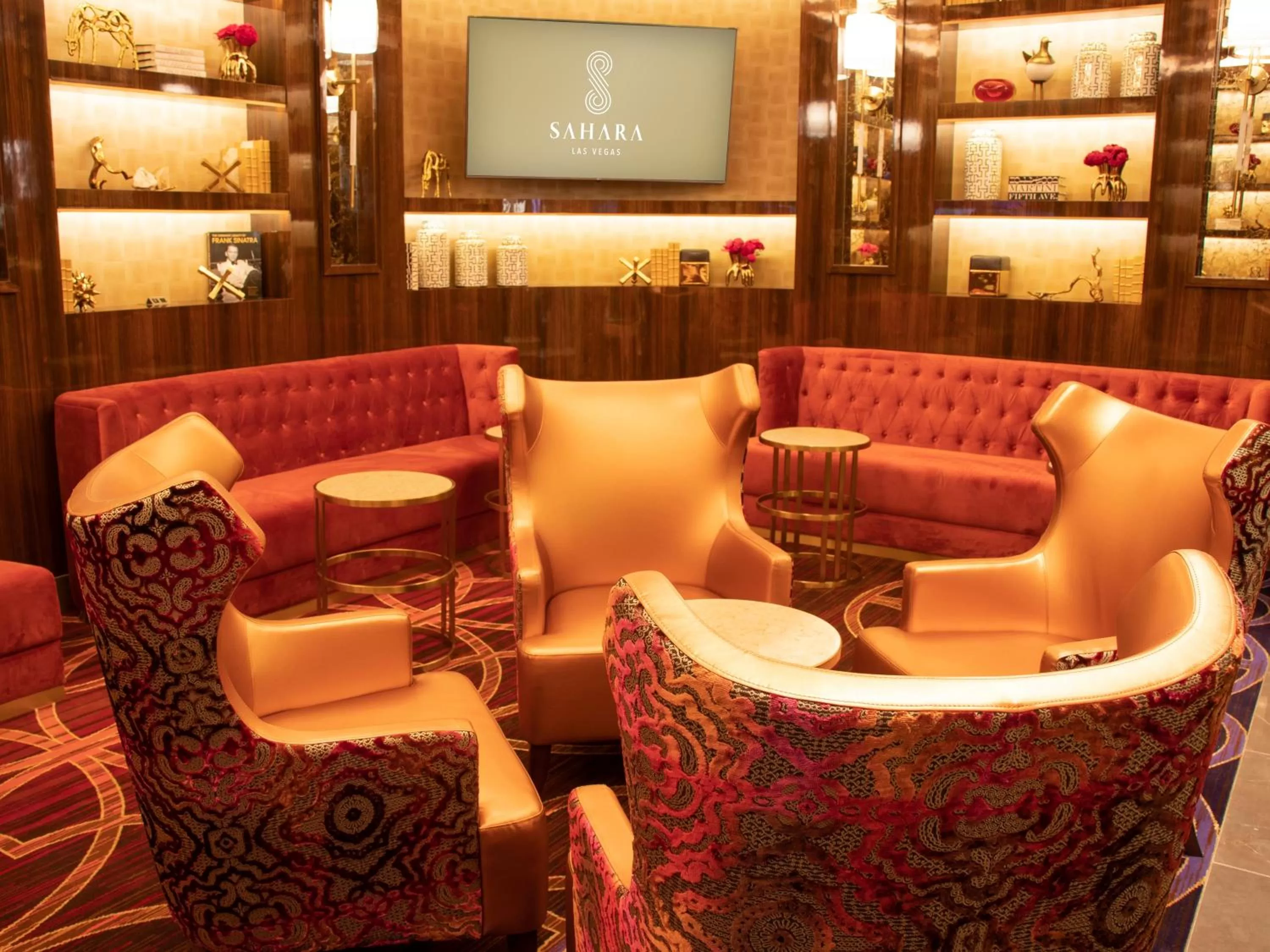 Lounge or bar in SAHARA Las Vegas