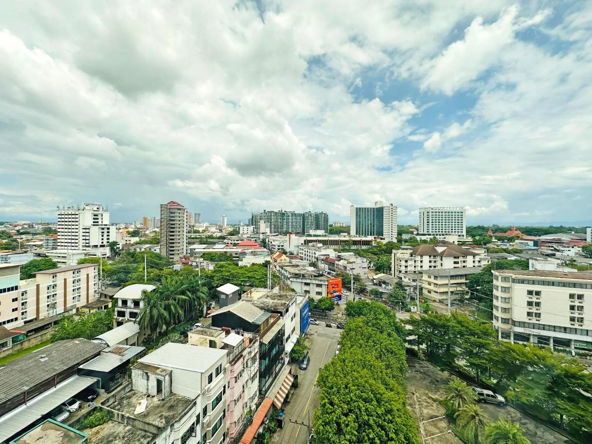 City view in Lanna Palace 2004