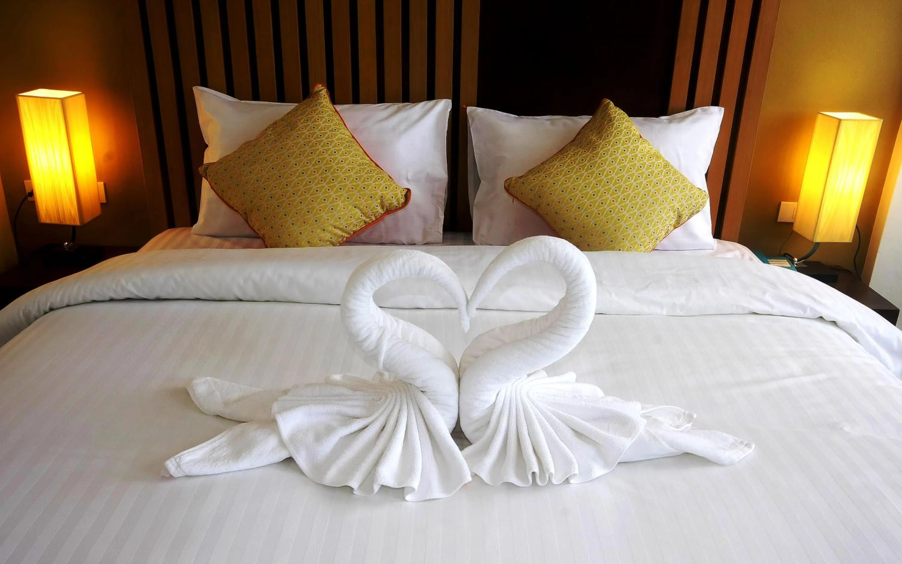 Bed in Breezotel - SHA Certified