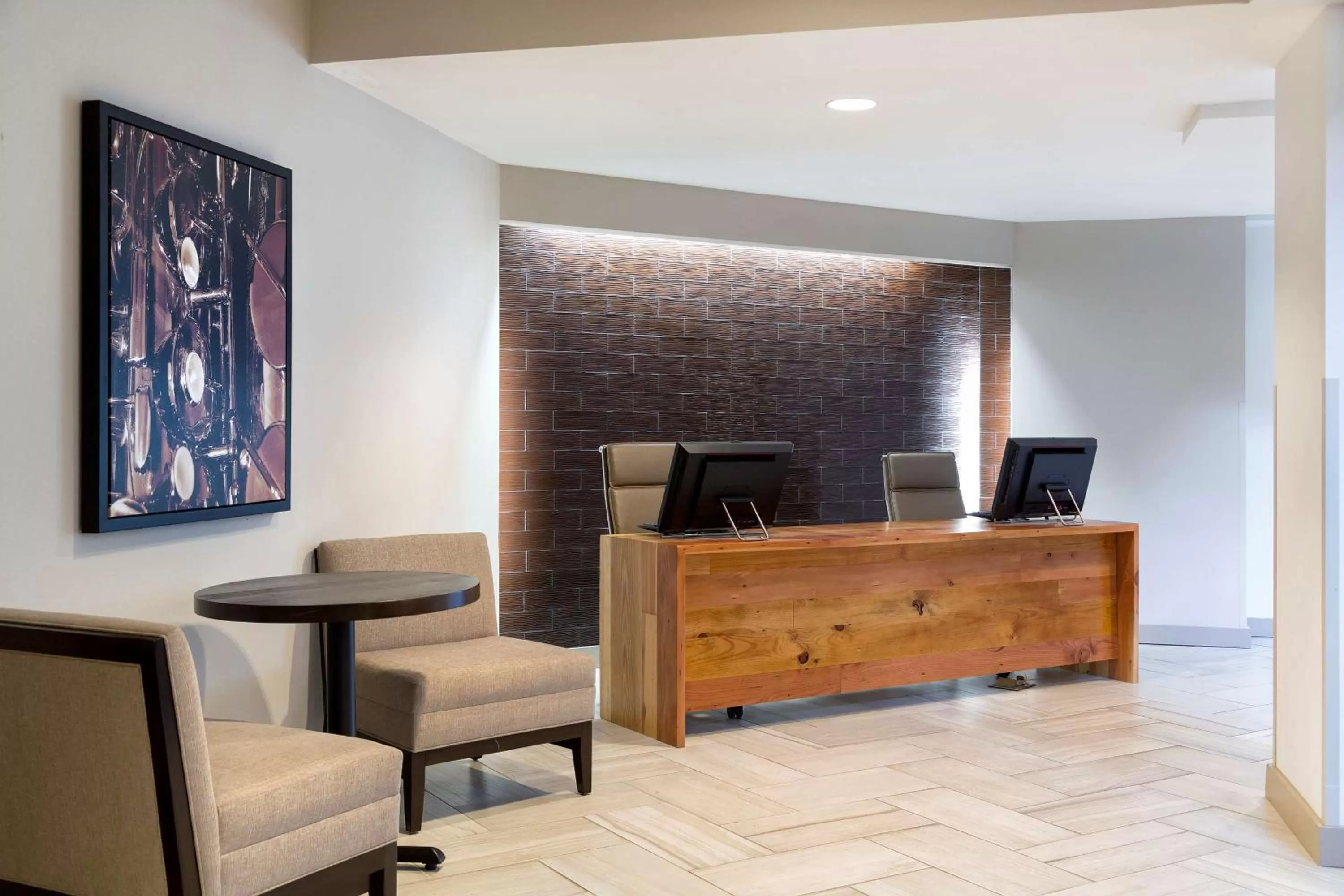 Business facilities in DoubleTree Suites by Hilton Nashville Airport