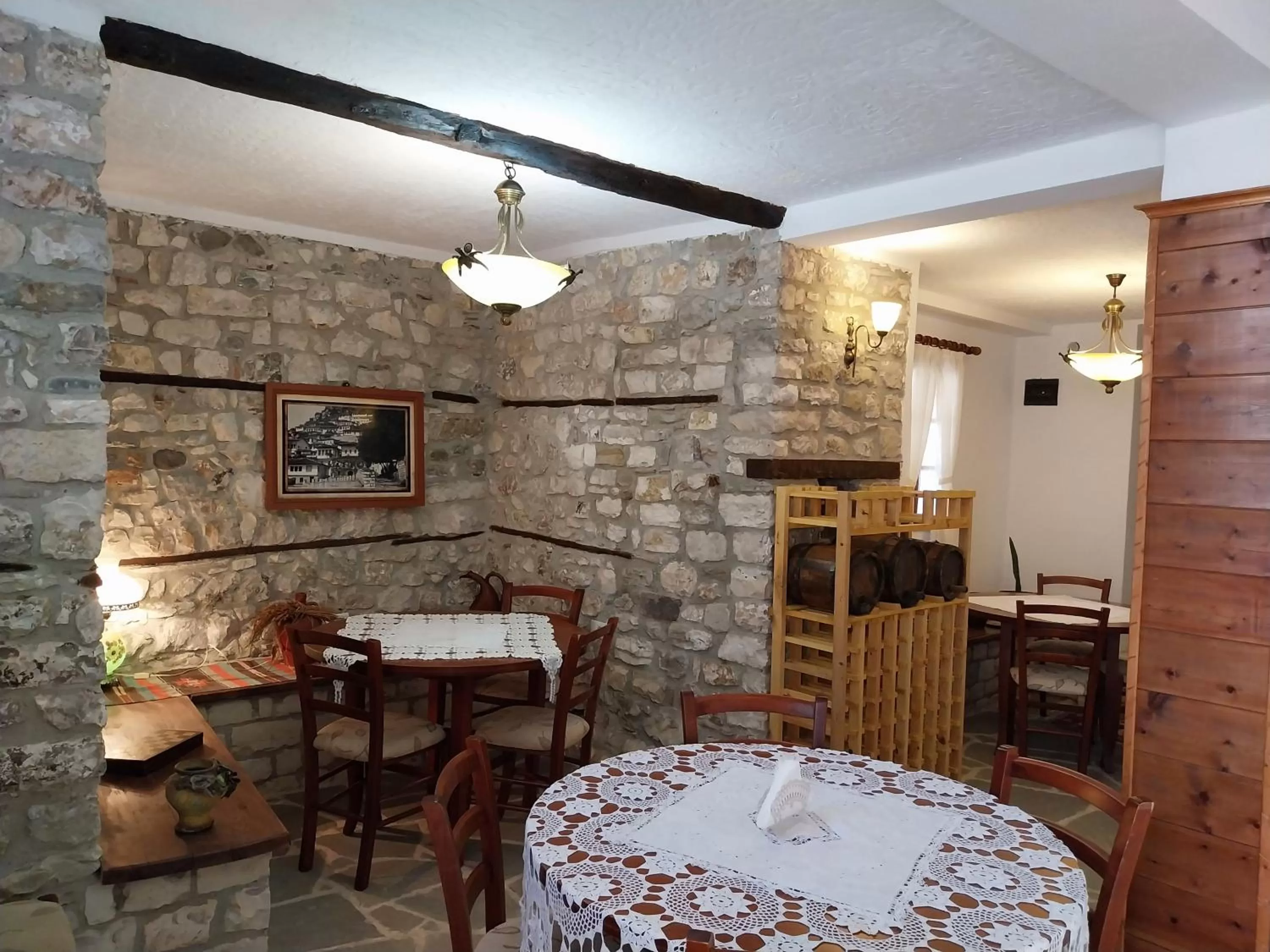 Restaurant/Places to Eat in Guest House J.Prifti