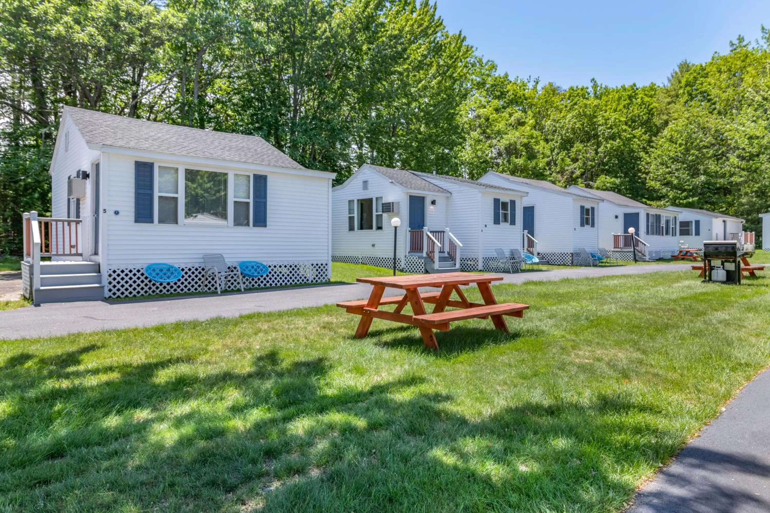 Property building in Anchor Inn and Cottages Wells-Ogunquit