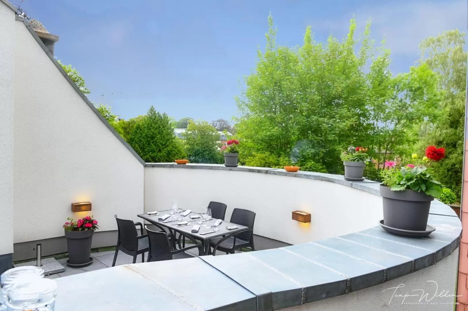 Balcony/Terrace in Sleepwood Hotel