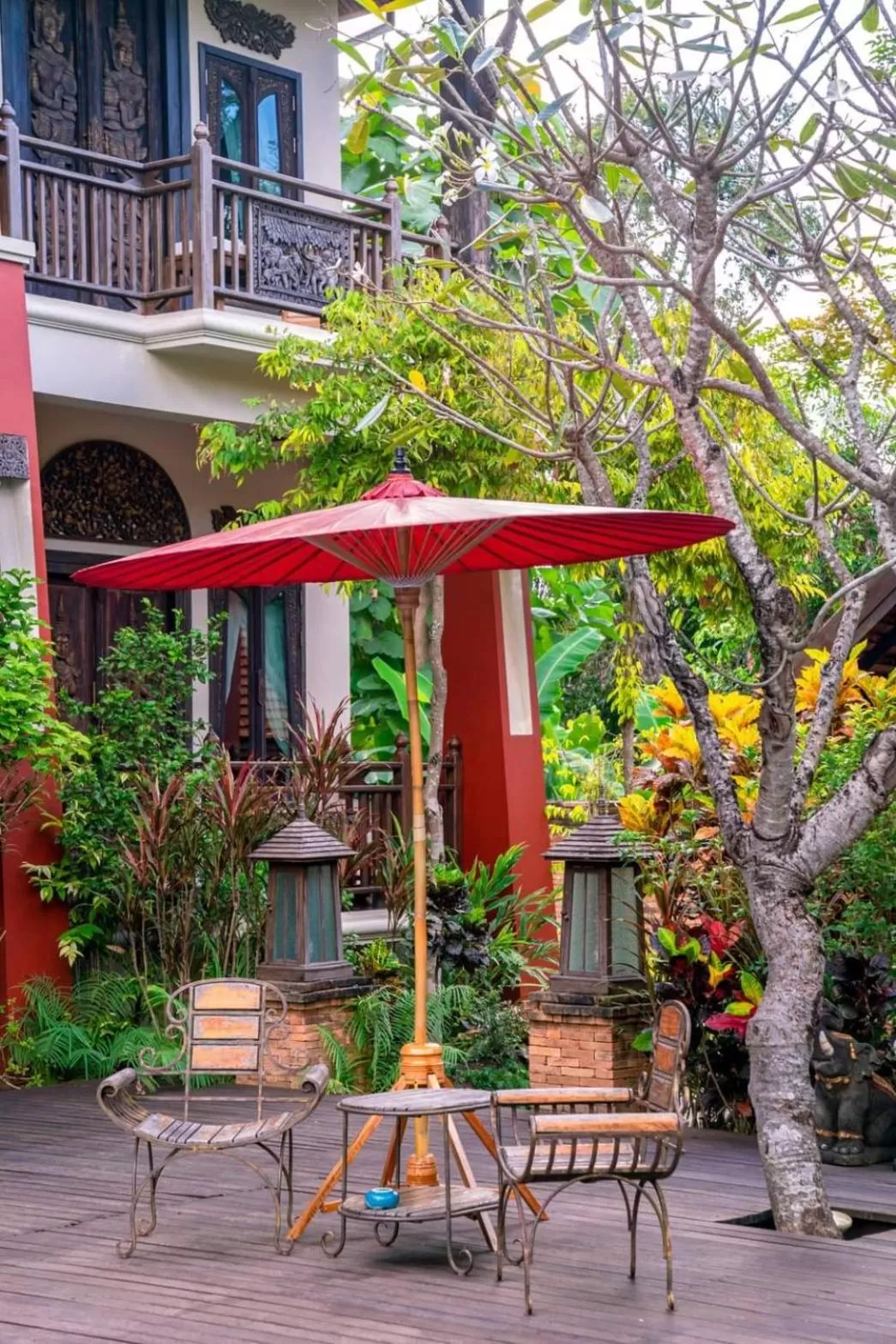 Garden in Amata Lanna Village อมตะล้านนาวิลเลจ